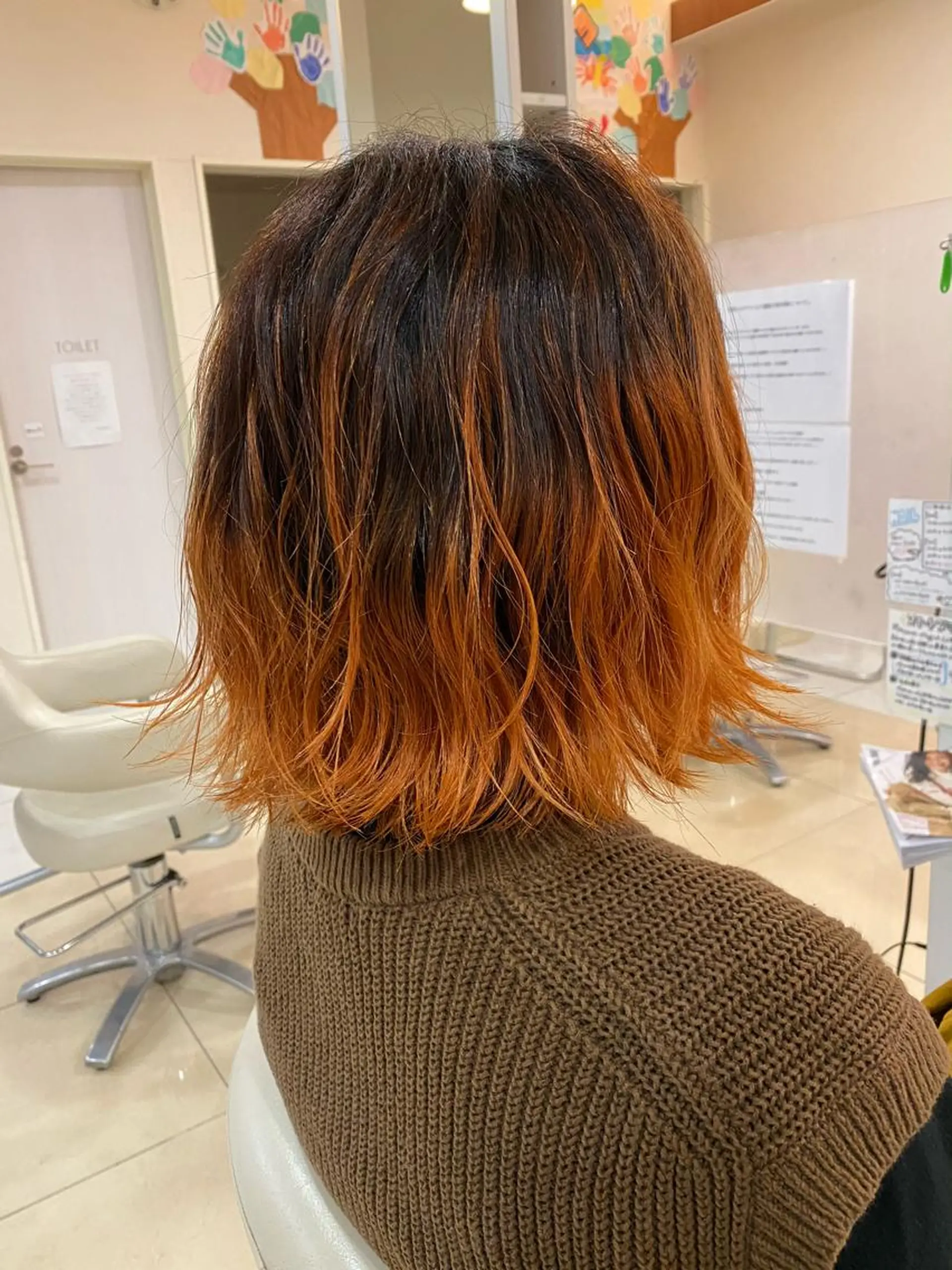 ミディアム カラー 牧野 佳樹のヘアスタイル