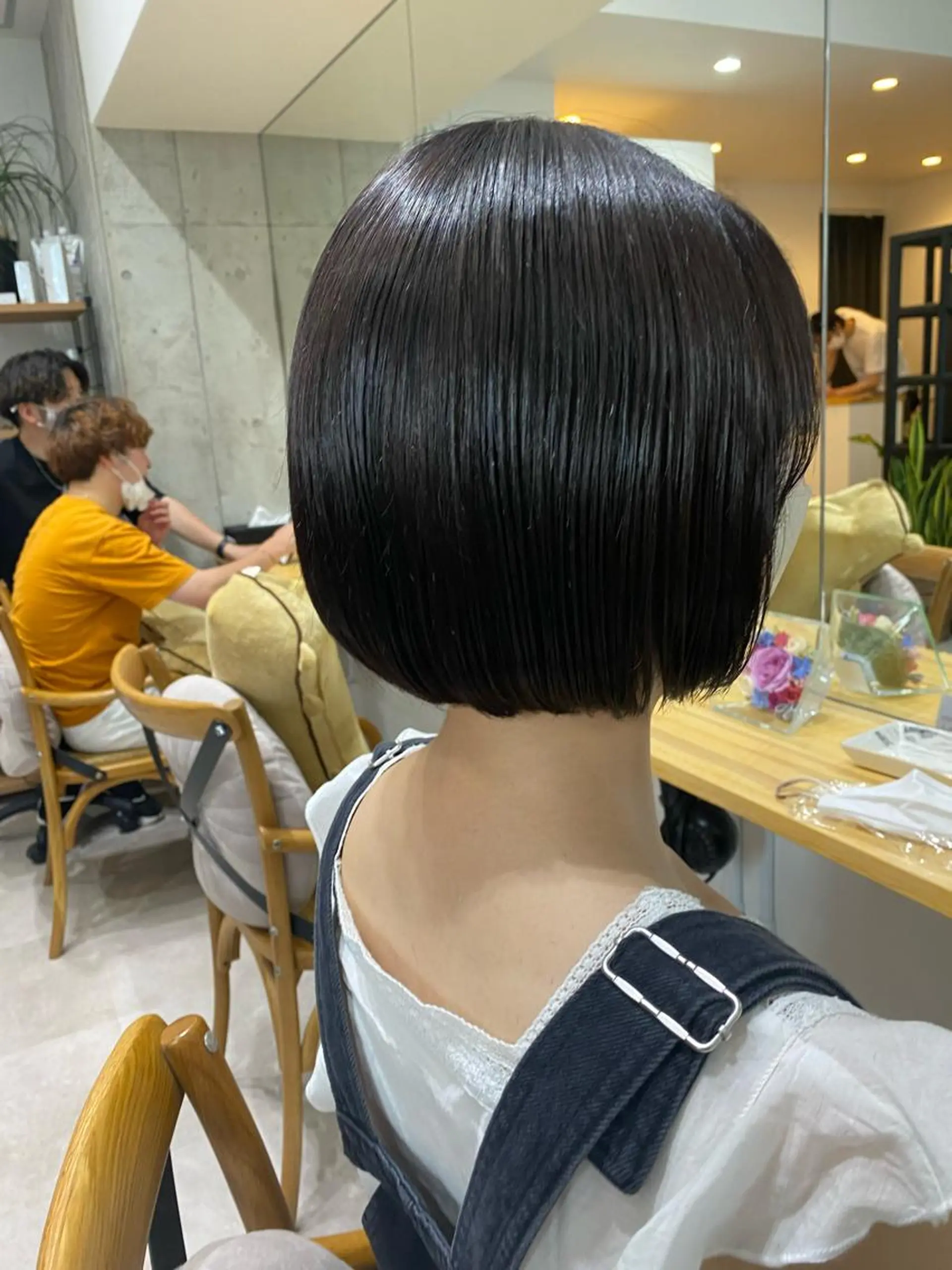 ショート カラー カット ヘアカラー トリートメント 似合う髪型が 分からない方へのヘアスタイル