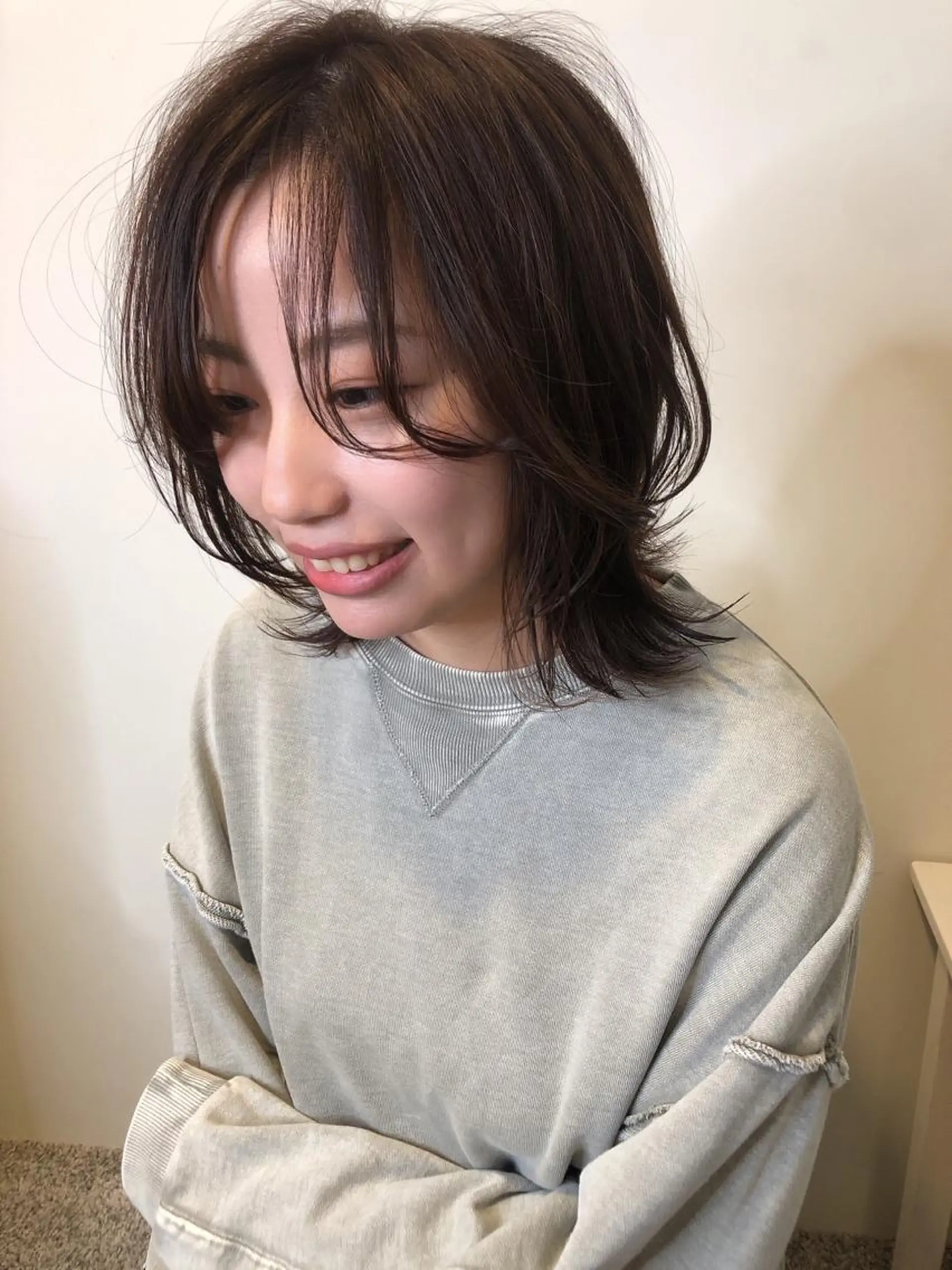 ミディアム パーマ ヘアアレンジ レイヤーカット 永井 亜実のヘアスタイル