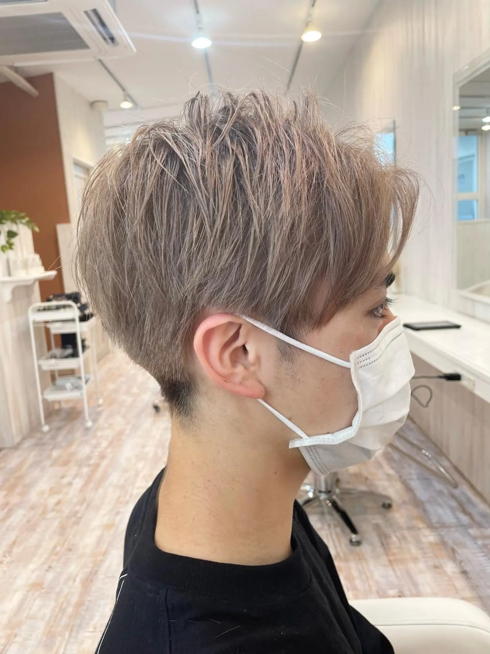 カラー メンズ カット ヘアカラー ☘️当日OK☘️ 鍋島直大のヘアスタイル