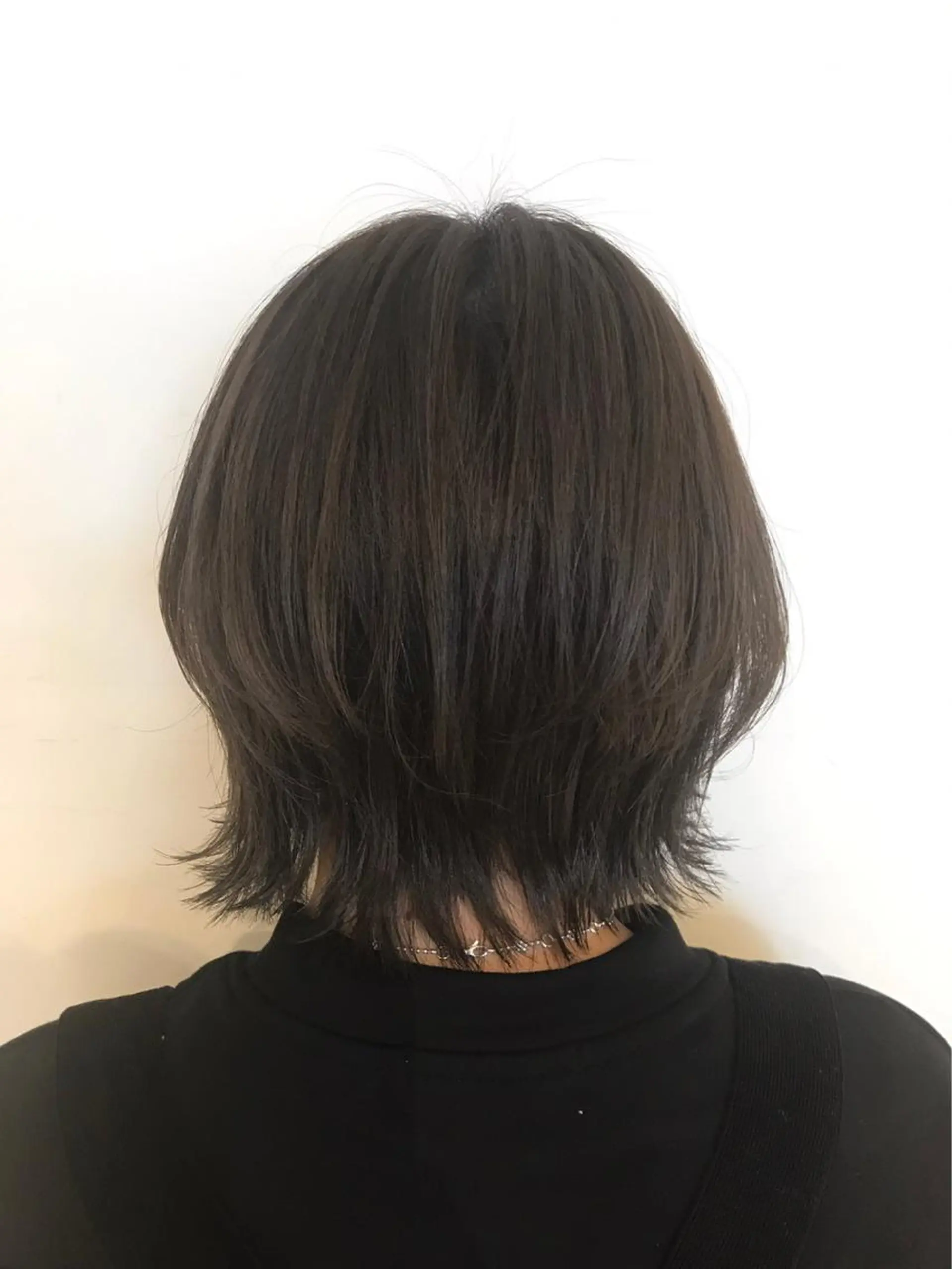 ショート カラー 🐺ウルフ/レイヤー 似合わせ‎🤍沙羅のヘアスタイル