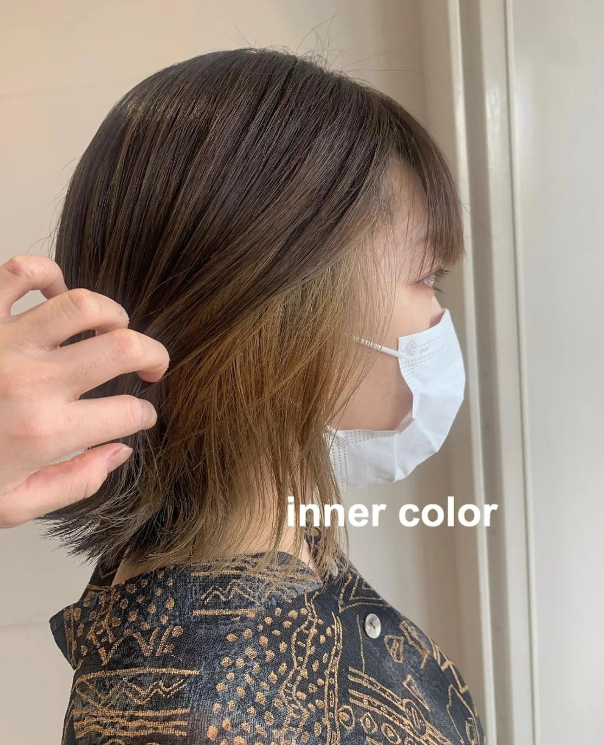 ミディアム カラー ベージュカラー ハイトーンカラー ハイトーンベージュ インナーカラー kitagawa mayuのヘアスタイル