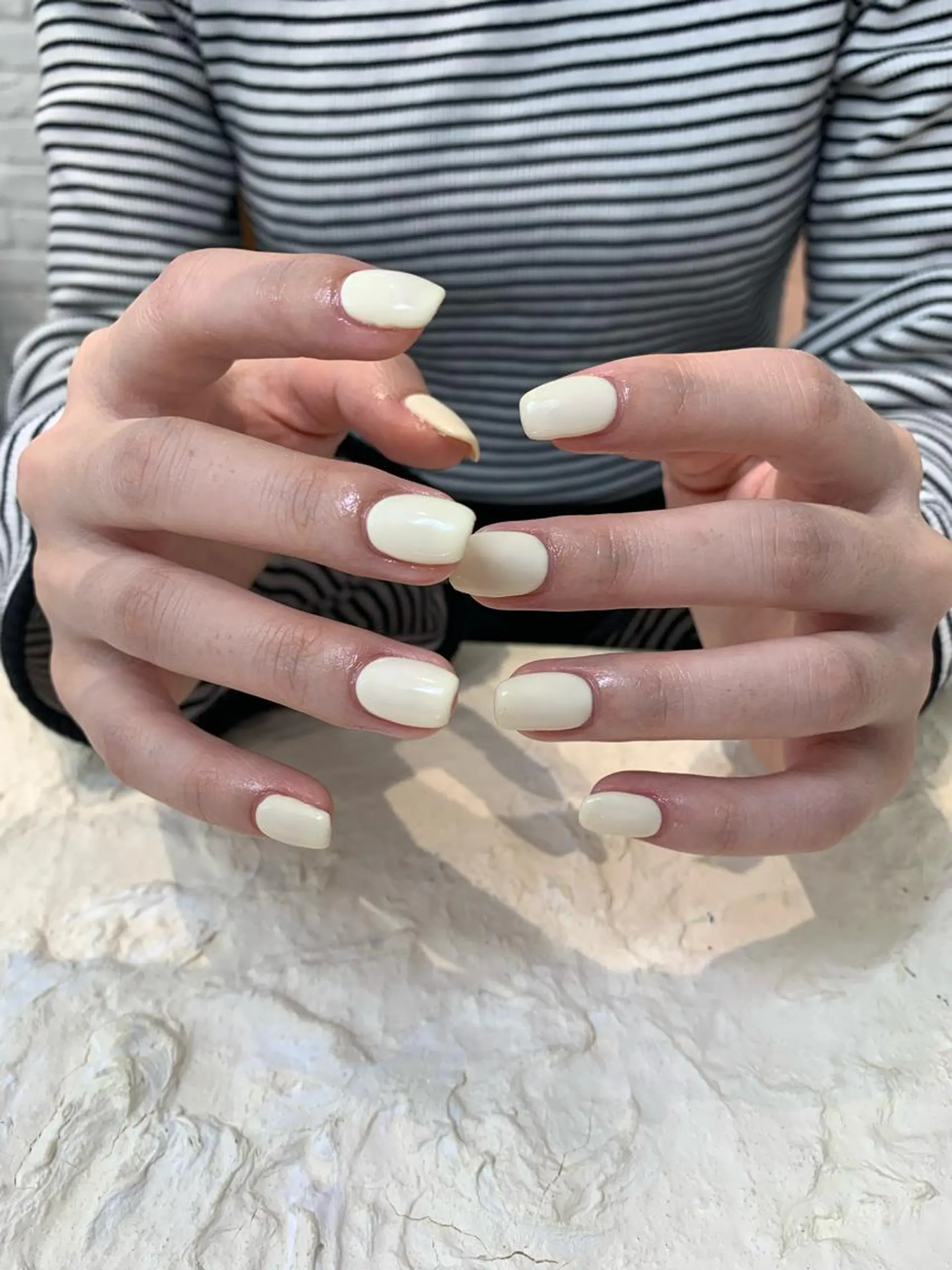 ネイル ハンドネイル マキノ ユイのネイルデザイン