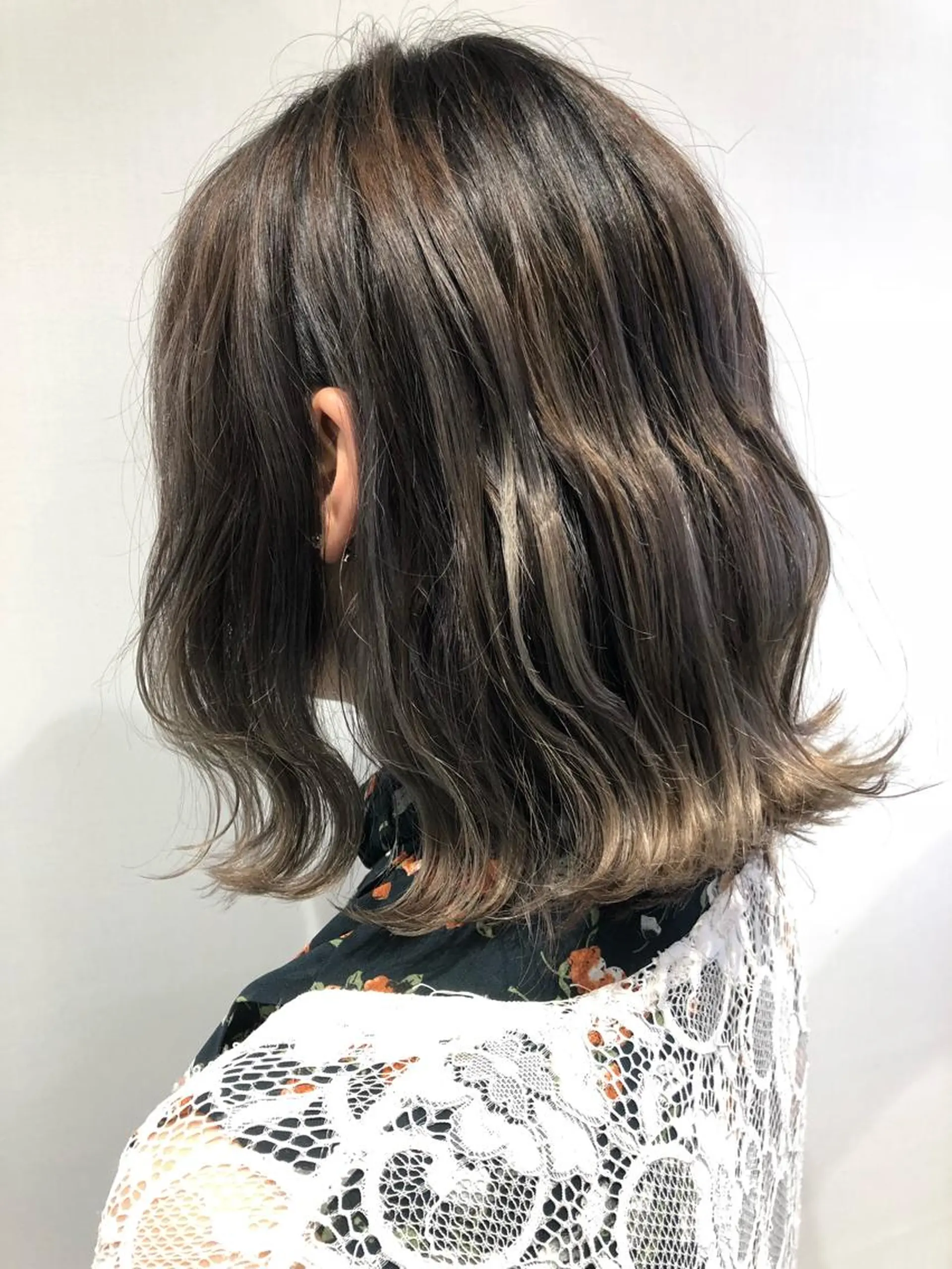 ミディアム カラー ヘアアレンジ ベージュカラー ハイライトカラー ハイライト メンズパーマ特化/ メッシュ/薫/店長のヘアスタイル