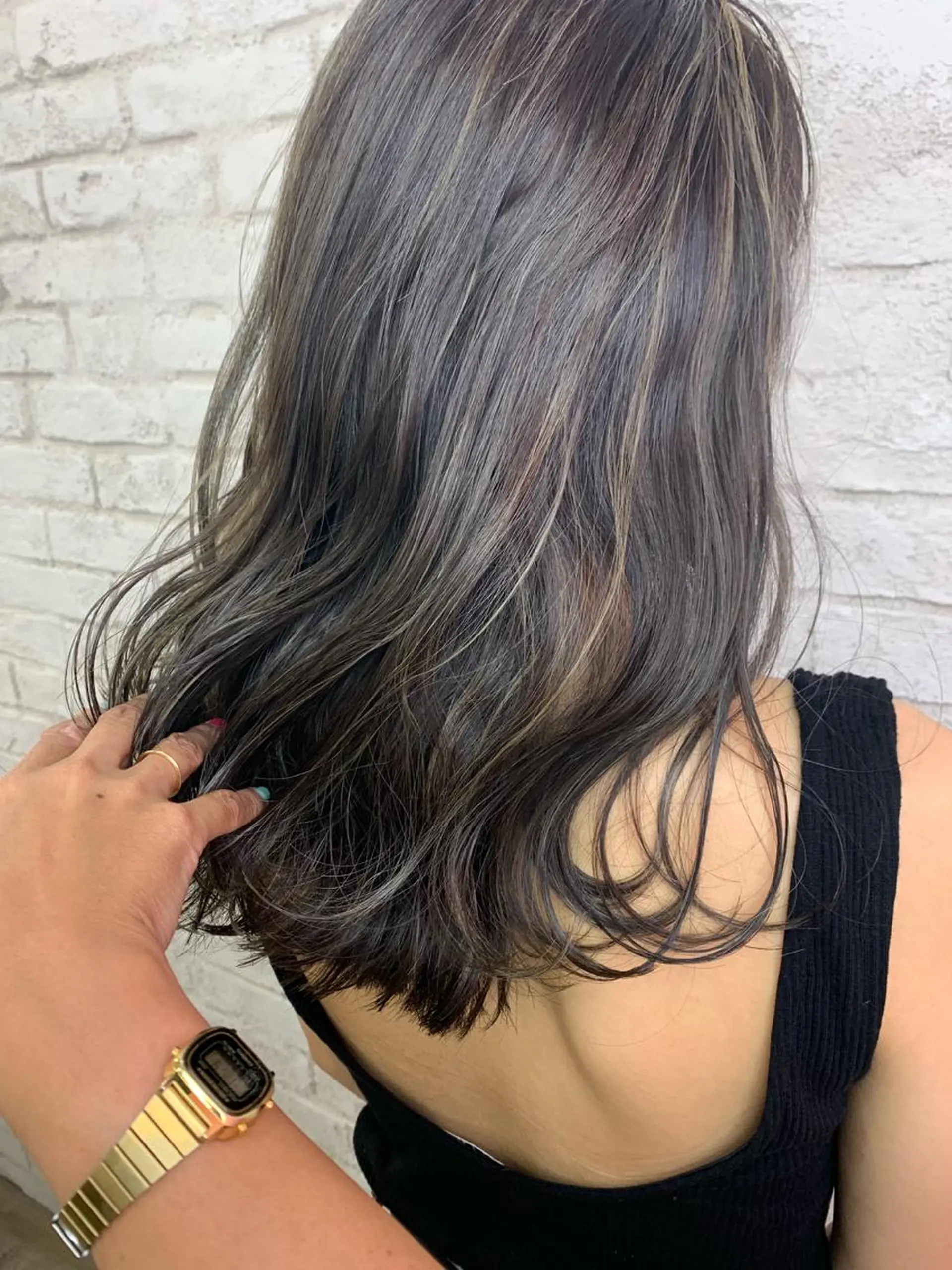 セミロング 🌈ハイライトカラー 🌈naokoのヘアスタイル