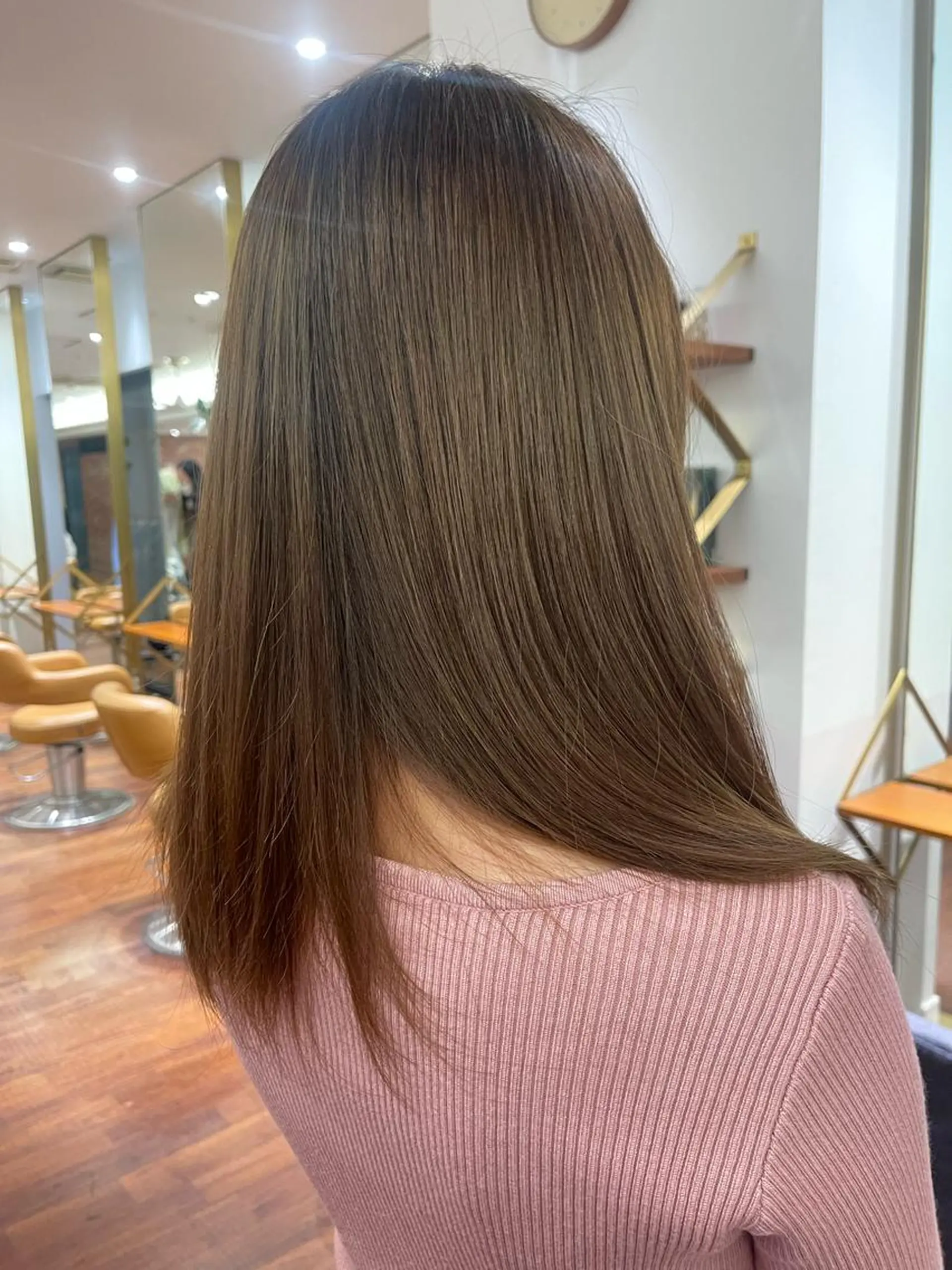 ロング カラー ベージュカラー 大前斗夢ショート /くびれカットのヘアスタイル