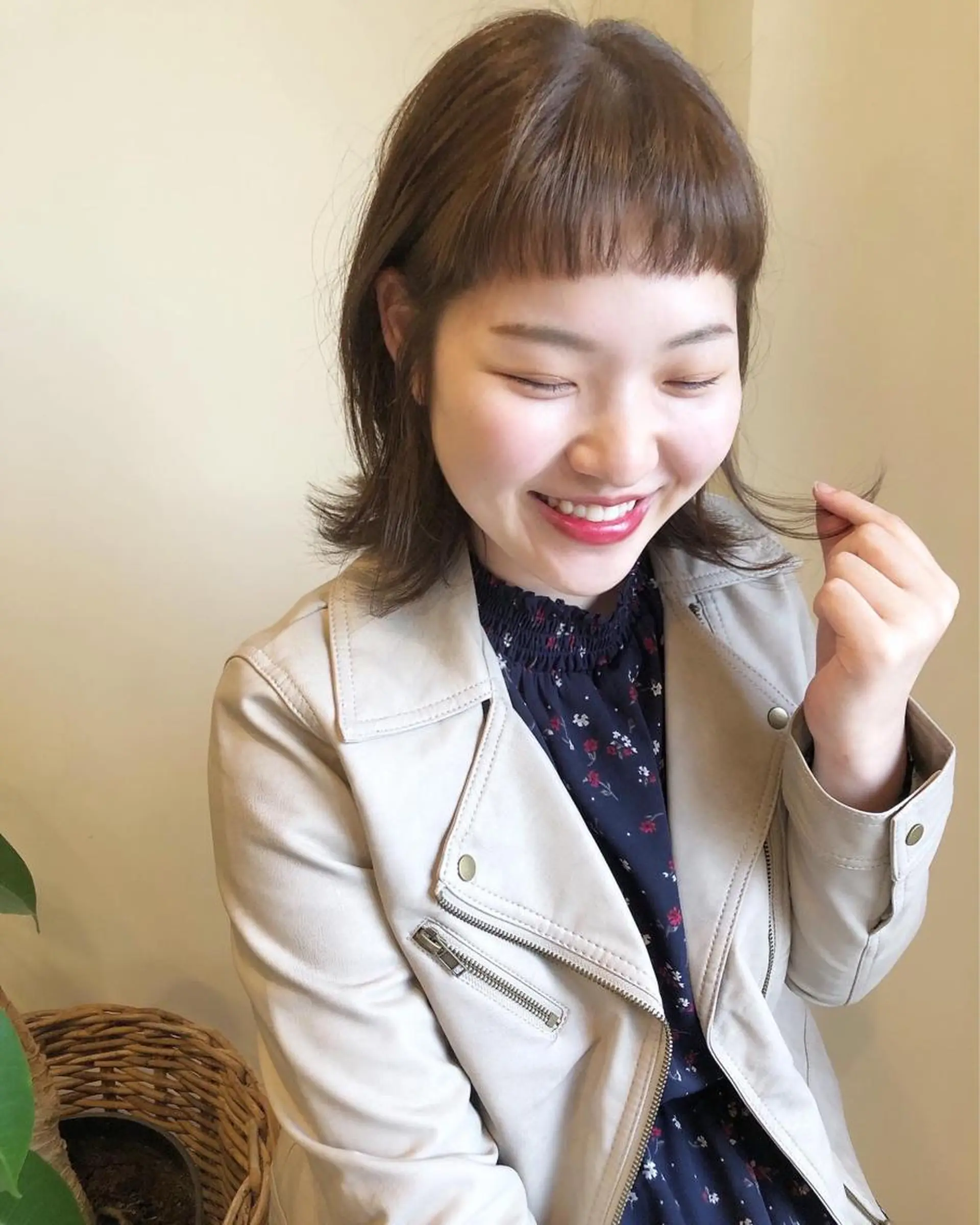 ショート カラー ヘアアレンジ オン眉 ショートヘア ウルフカット カット ヘアカラー 永井 亜実のヘアスタイル