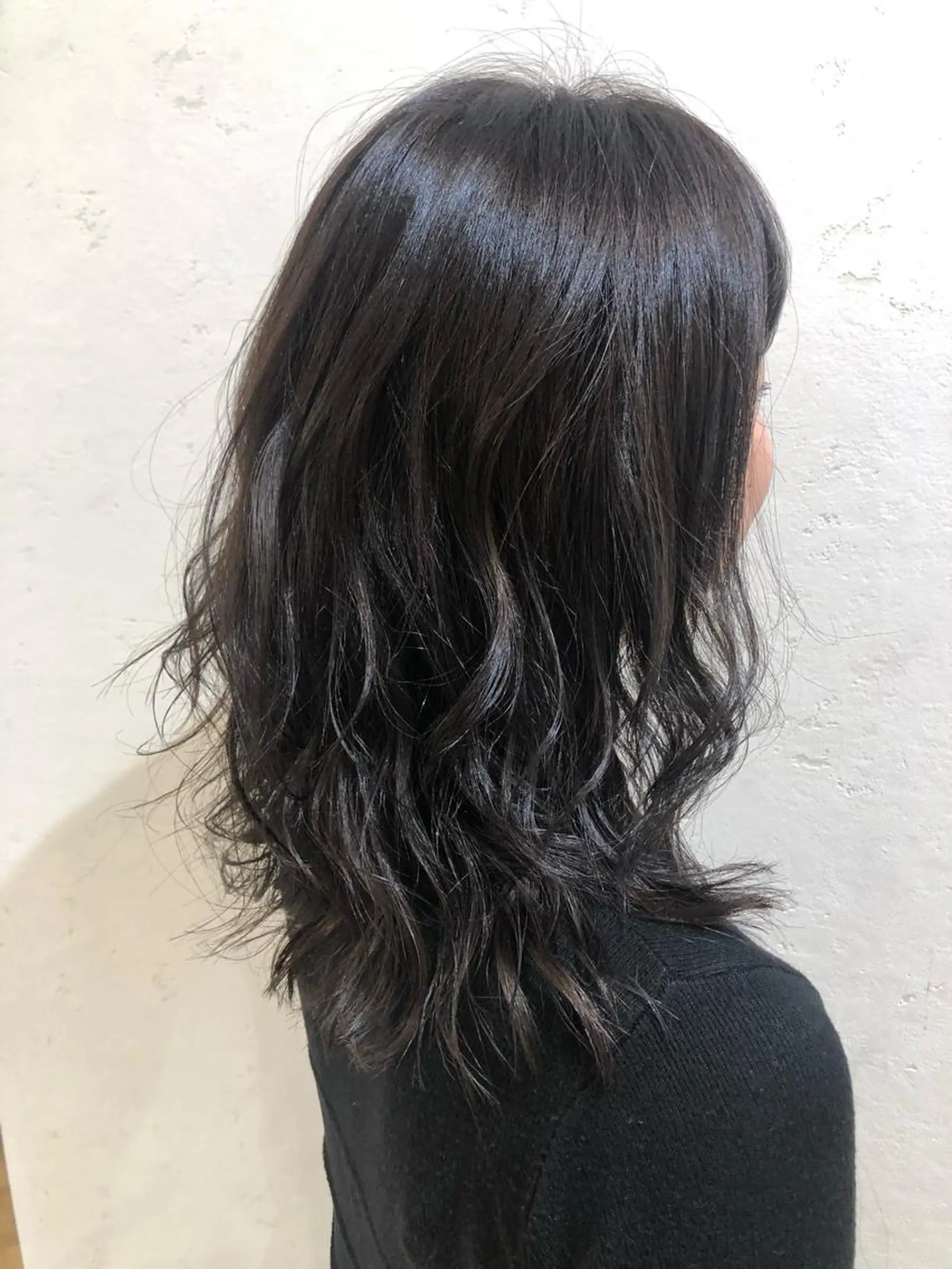 セミロング カラー パーマ ヘアアレンジ マツエク・マツパ Londideal 高橋ヒロシのヘアスタイル