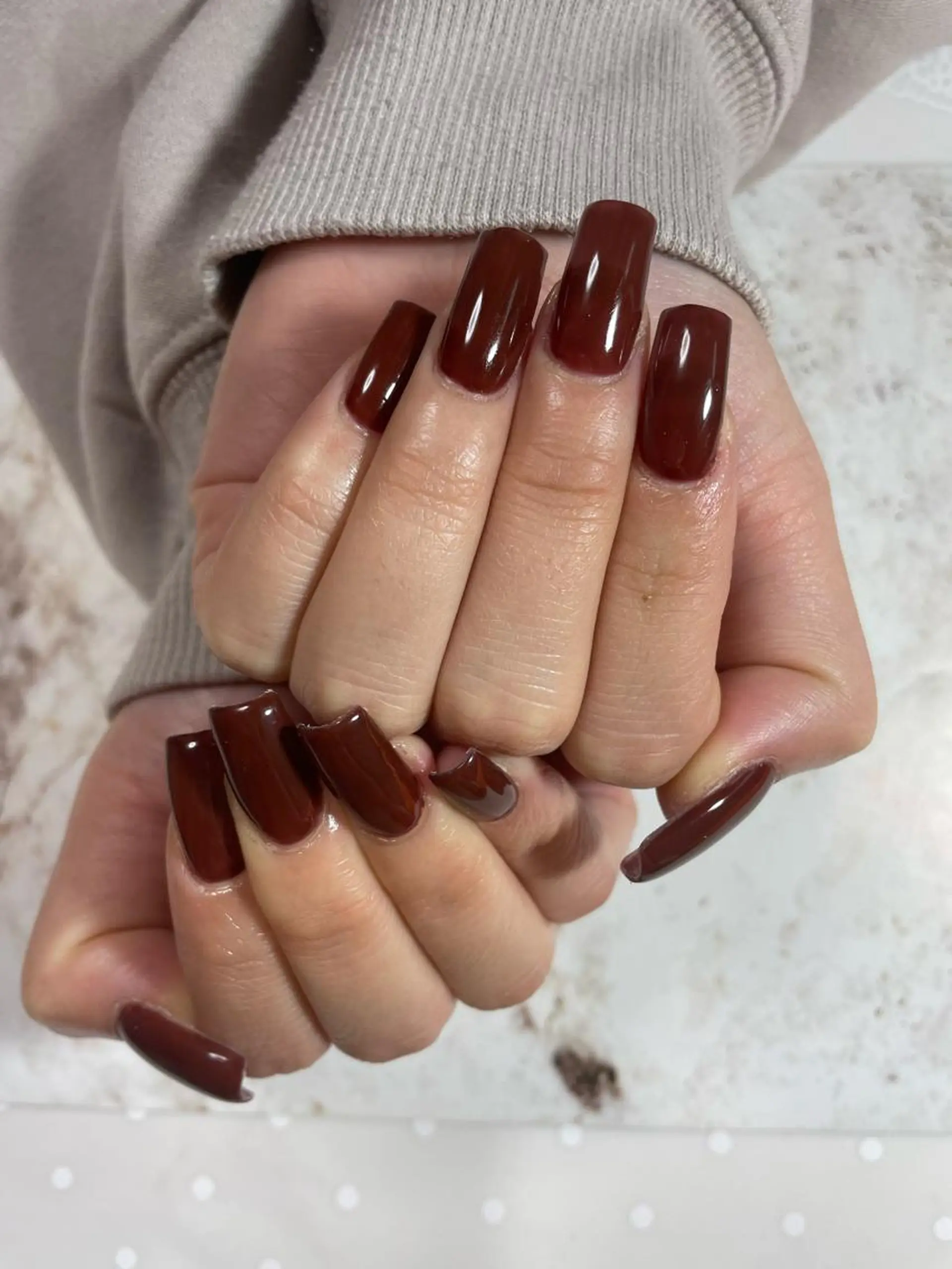 ロング ネイル ロング ボルドー ロングネイル 赤色 スクエアネイル まはろ ねいる🌺のエステ・リラクイメージ