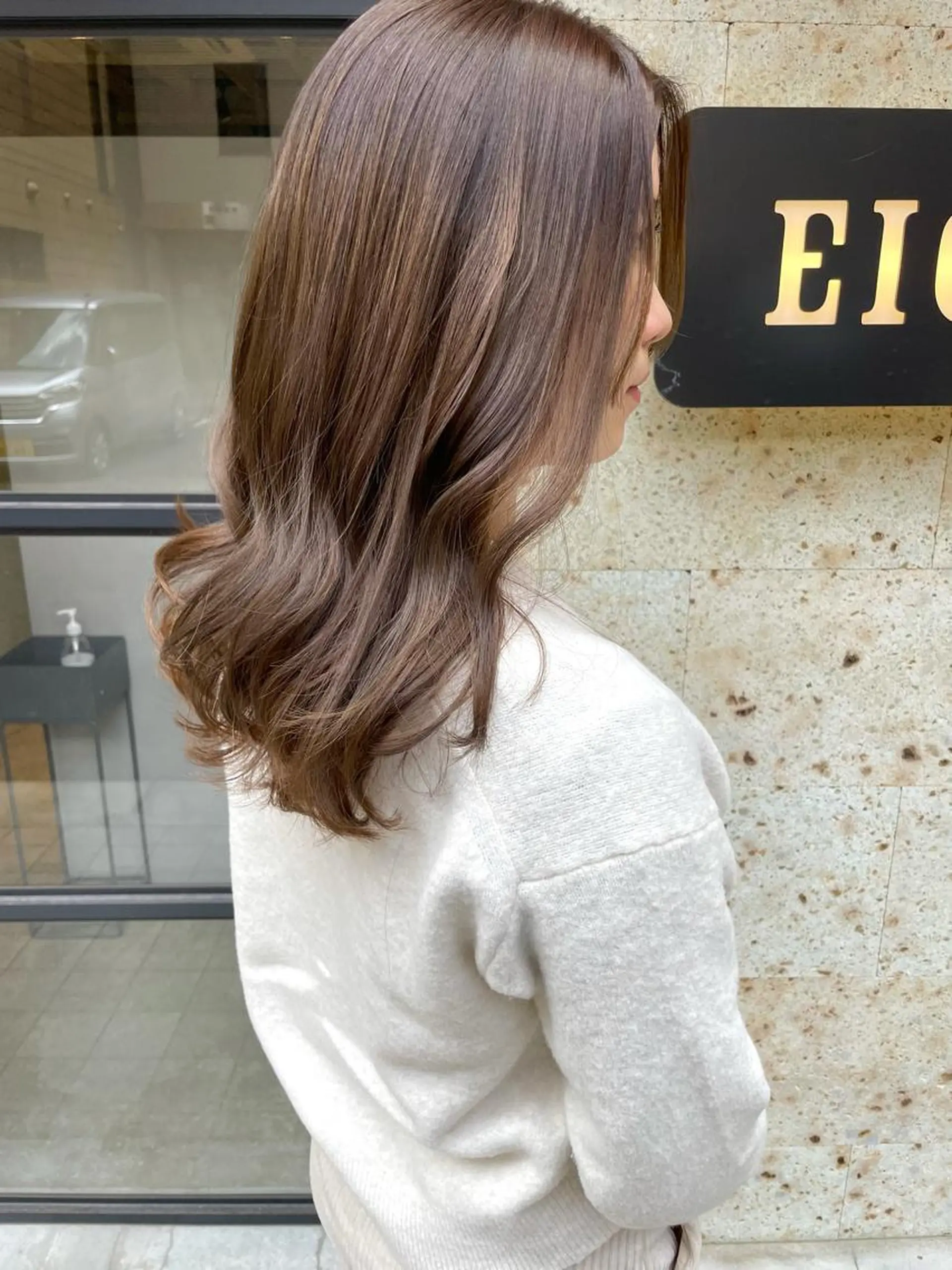 セミロング カラー カット ヘアカラー トリートメント ハイライトが 得意なニキです😊のヘアスタイル