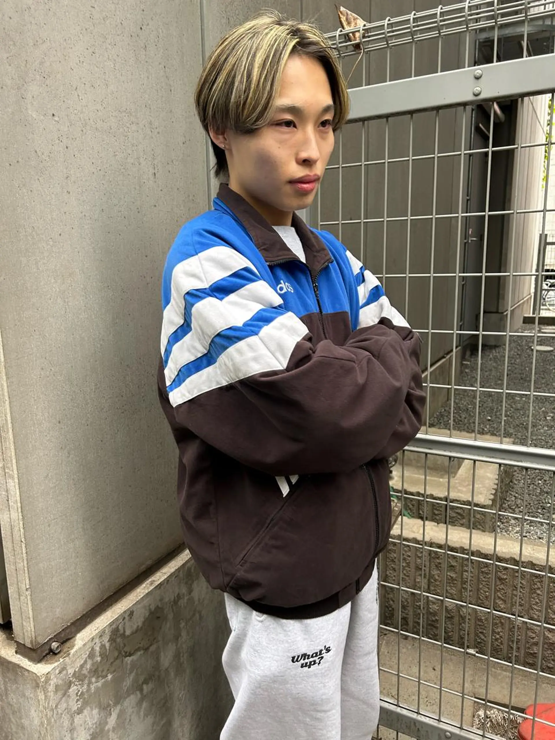 ショート カラー メンズ メンズブリーチ メンズハイライト メンズインナーカラー メンズパーマ プードルパーマ 💈メンズ短髪特化 ✂︎伊藤大輝💈のヘアスタイル