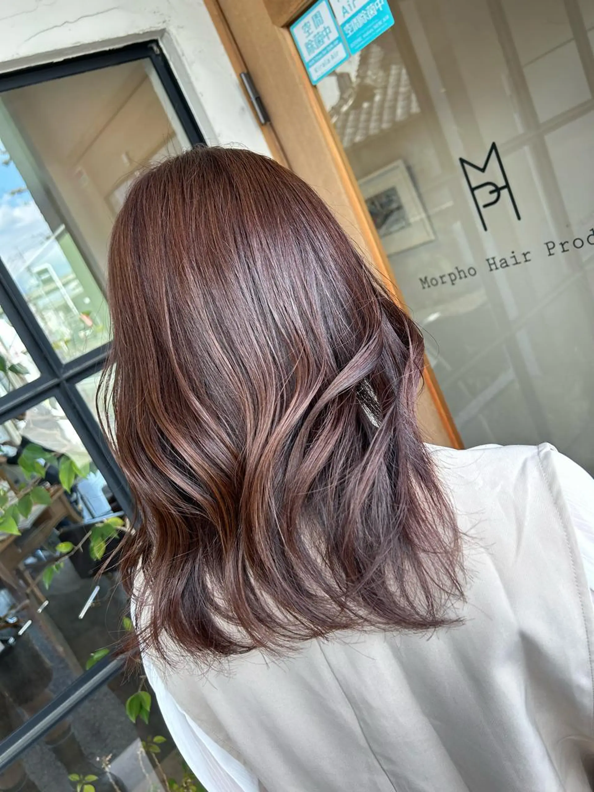 ロング カラー ブリーチ ブラウンカラー ブリーチなしカラー ピンクカラー カット ヘアカラー 井上 花音のヘアスタイル