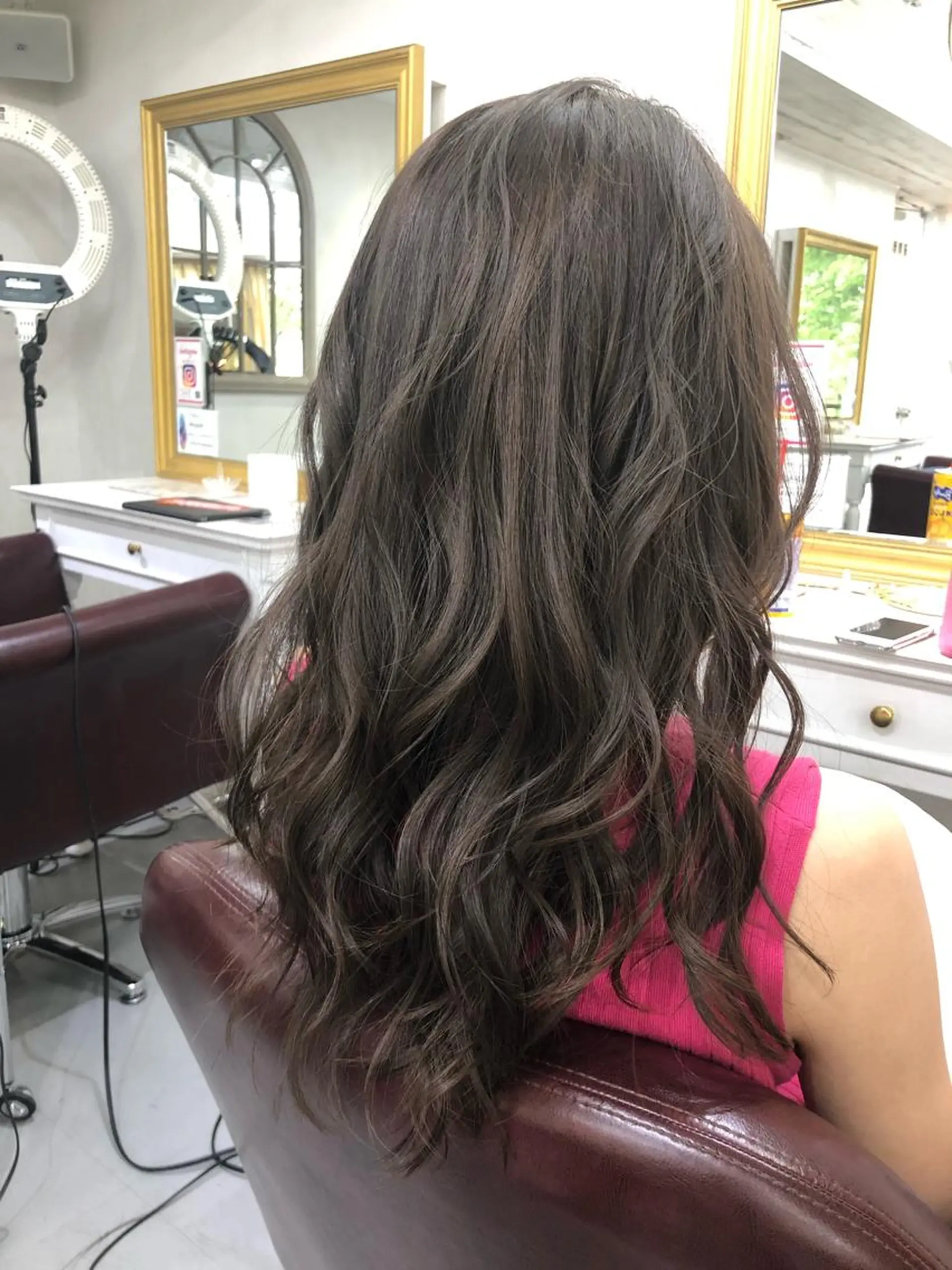 セミロング Soleria 田中慎一のヘアスタイル