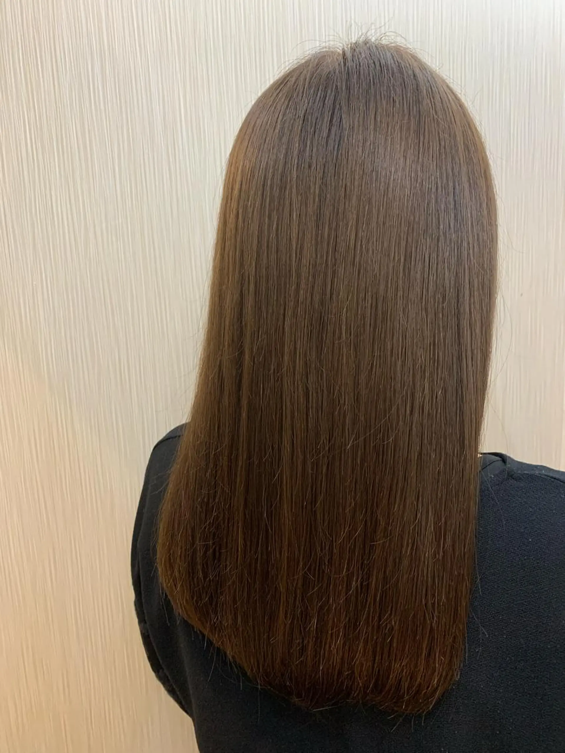 カラー 小顔ショート🌿 Say.石川葵のヘアスタイル