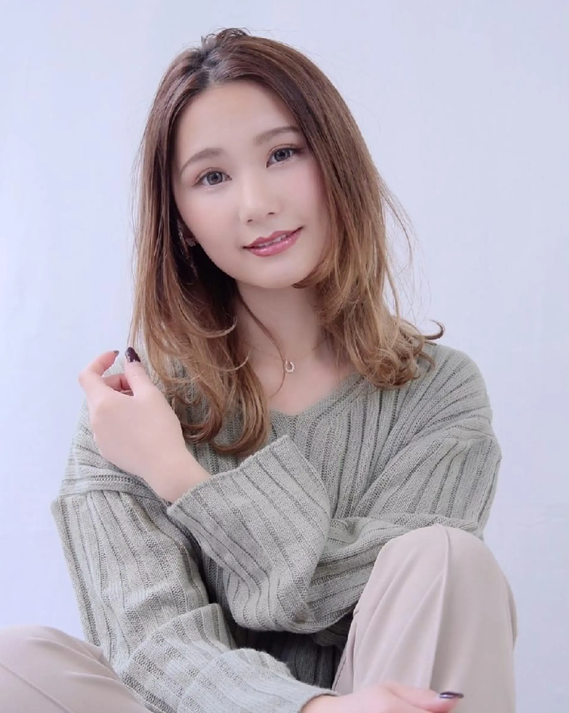 カラー セミロング ヘアカラー nagane sayakaのヘアスタイル