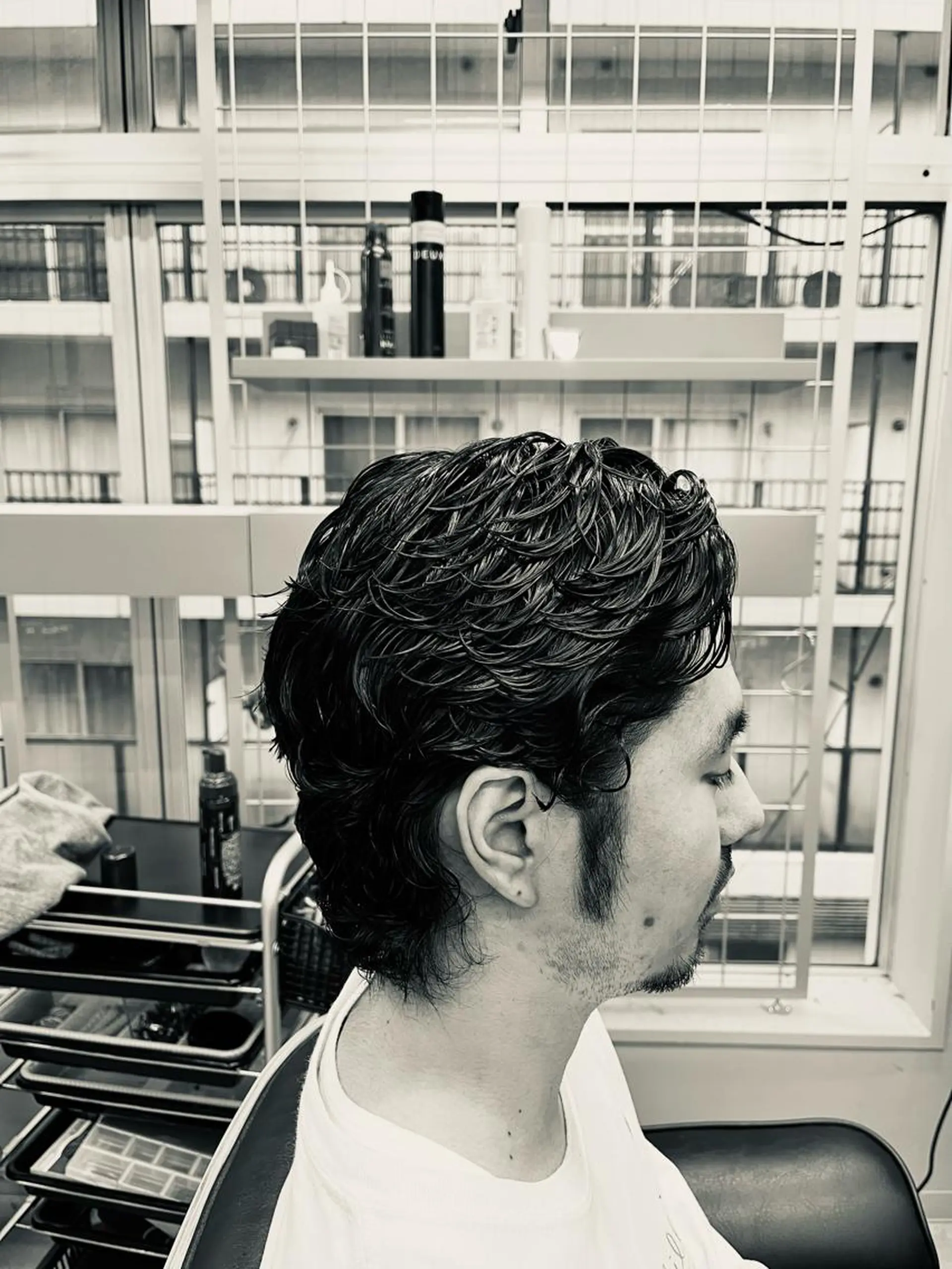 ミディアム パーマ メンズ ミディアムパーマ センターパート フェードカット マッシュ メンズパーマ 池袋メンズパーマ フェード純平のヘアスタイル