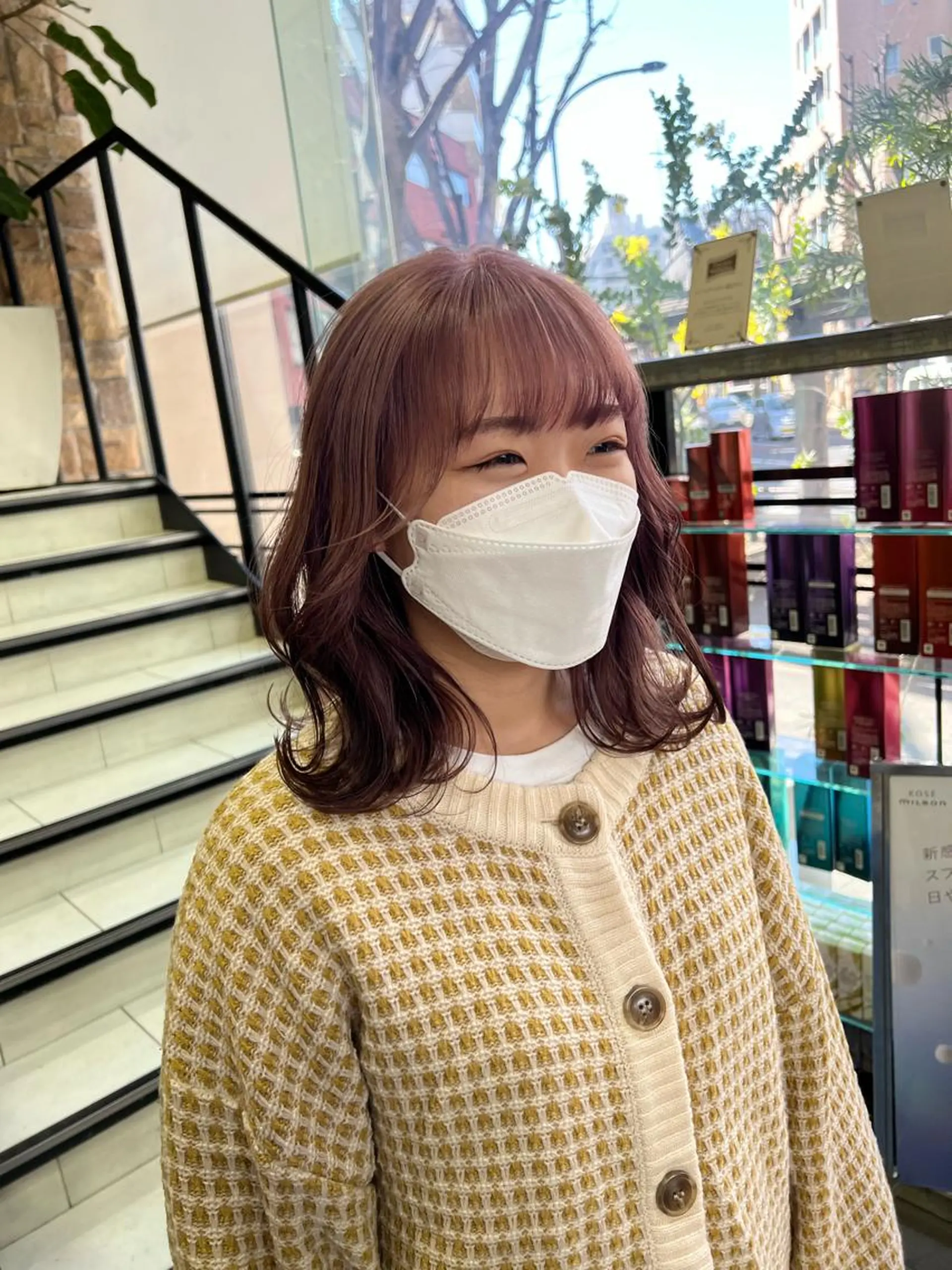 ショート カラー ヘアアレンジ ベージュカラー ブリーチ ケアブリーチ ダブルカラー イヤリングカラー チャンモリパーマ/韓 国/Minami🦋のヘアスタイル