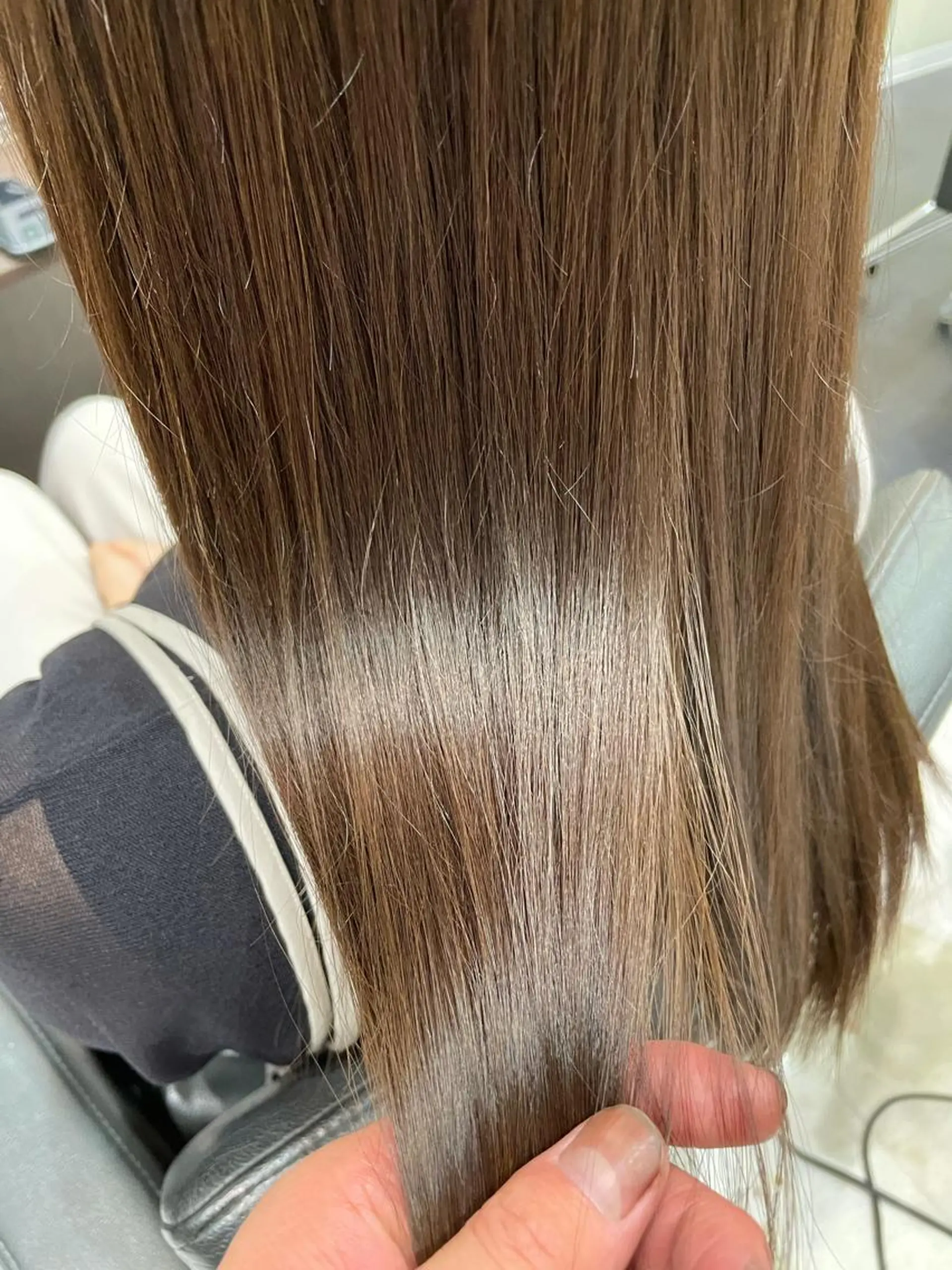 カラー 角皆(つのがい) 優作のヘアスタイル
