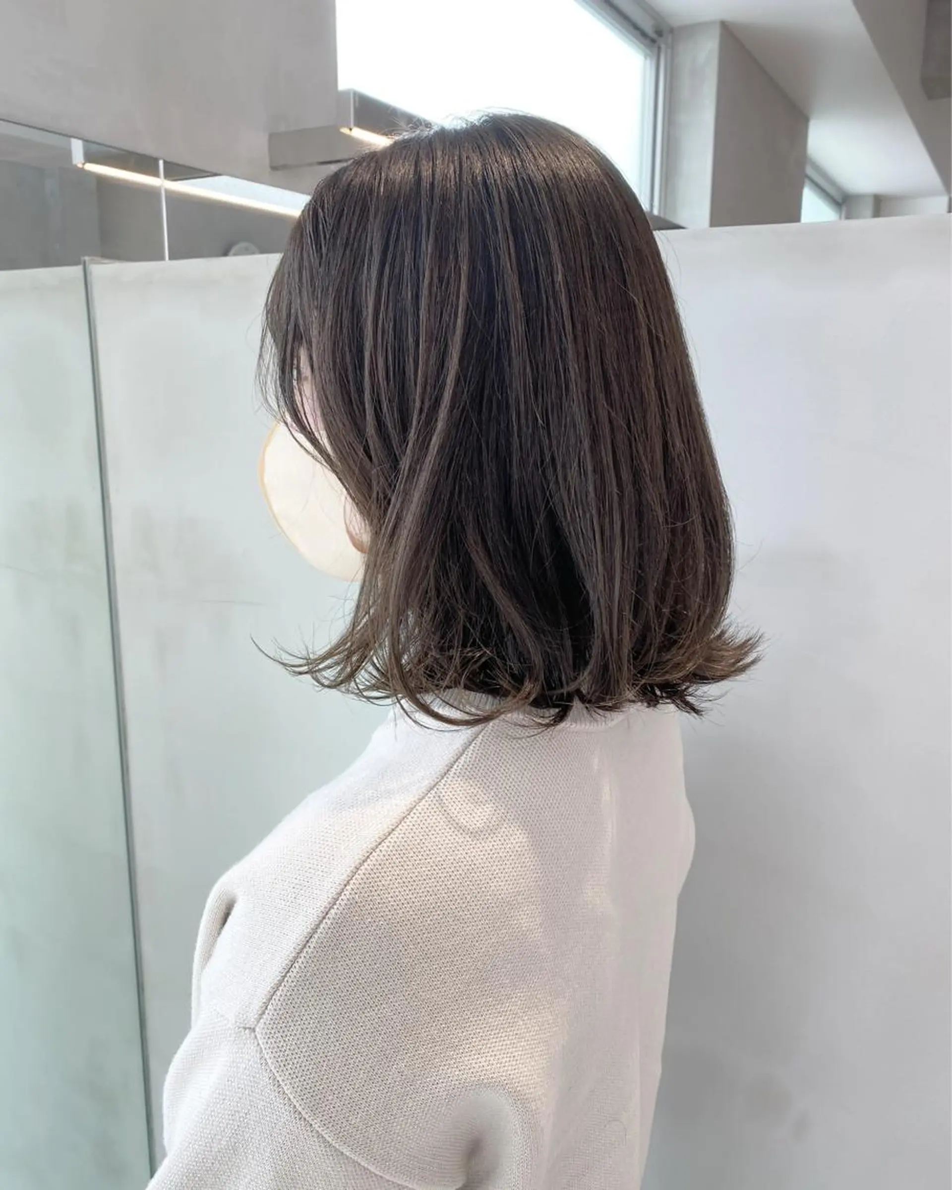 ミディアム 透明感モテ艶髪カラー Gallicaイリサのヘアスタイル