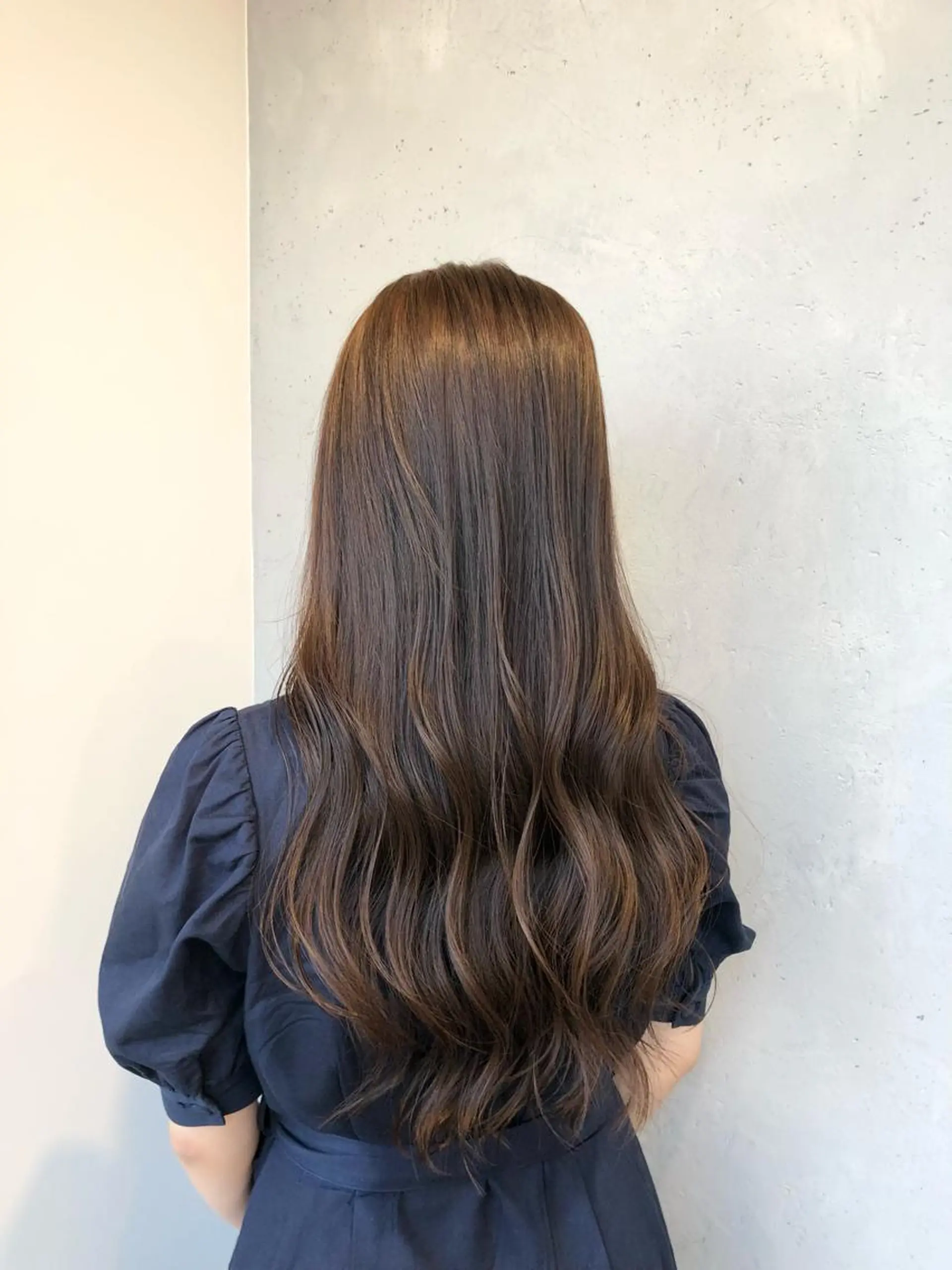 ロング カラー ヘアアレンジ ヘアカラー トリートメント ｲﾝﾅｰｶﾗｰ屋さん 🫧伊藤拓実のヘアスタイル