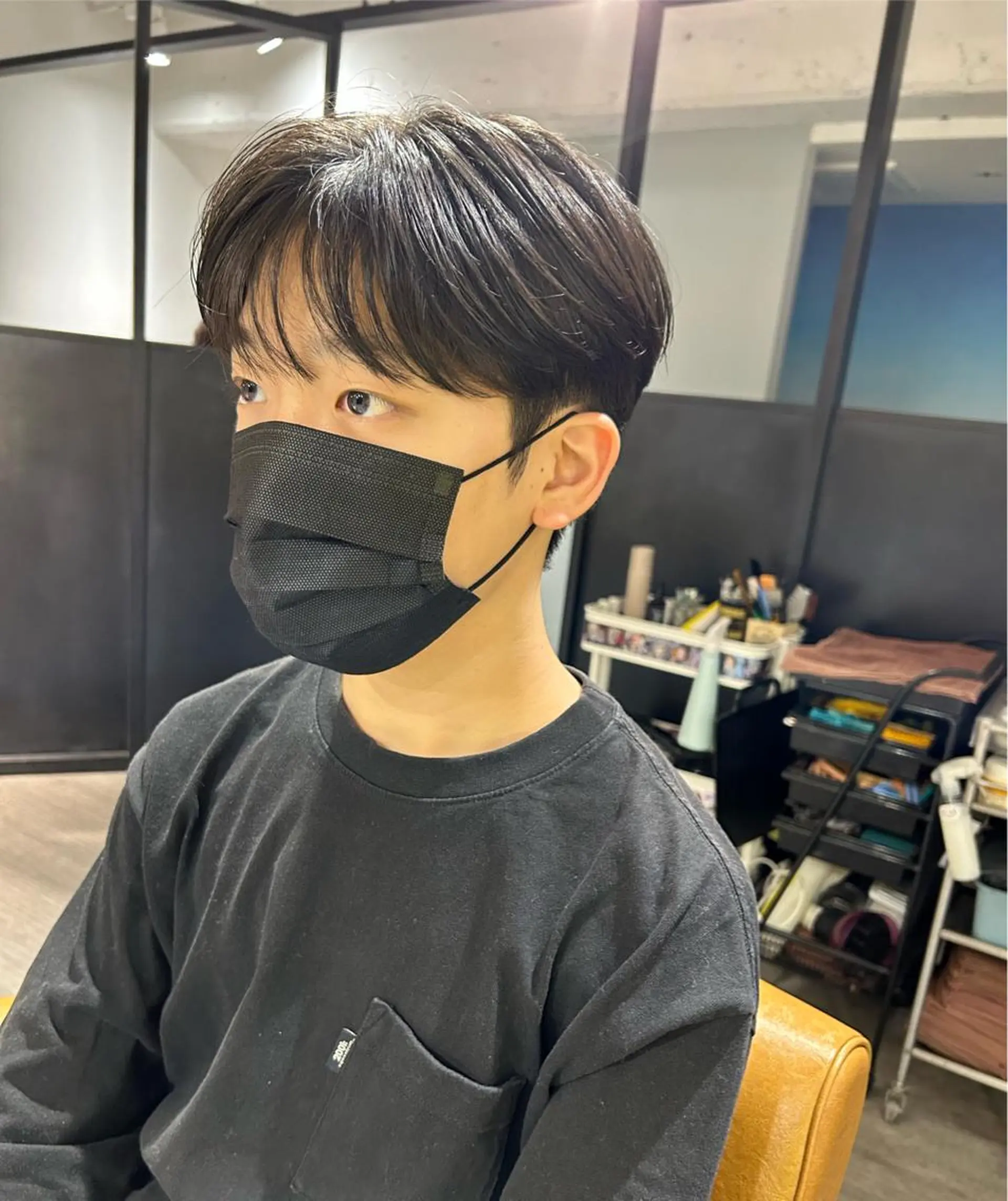 ショート パーマ メンズ ダウンパーマ カルマパーマ メンズ韓国風 マッシュ メンズパーマ 隈元 光のヘアスタイル