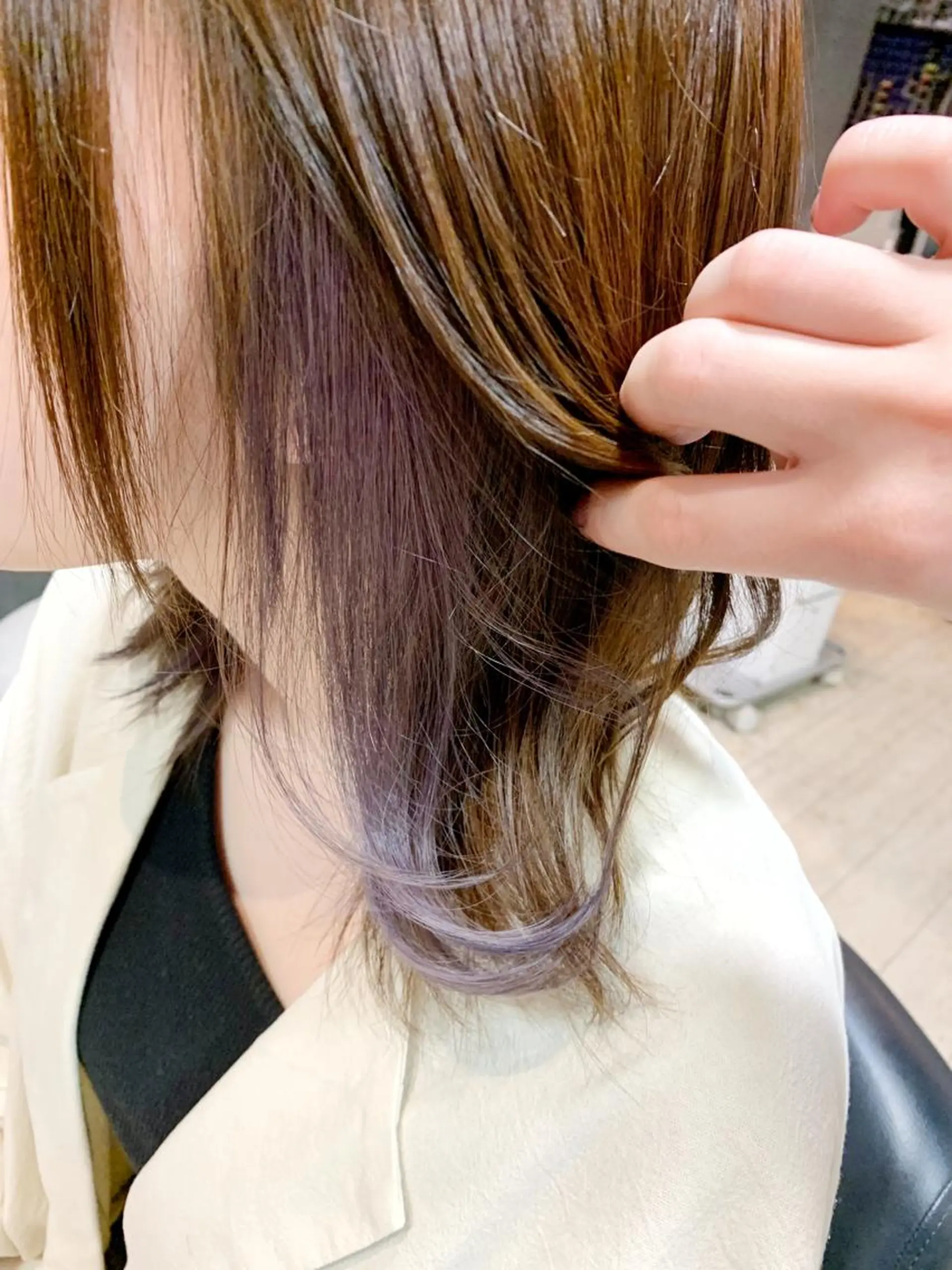 ミディアム カラー ベージュカラー イヤリングカラー マルナ本店 ペコのヘアスタイル