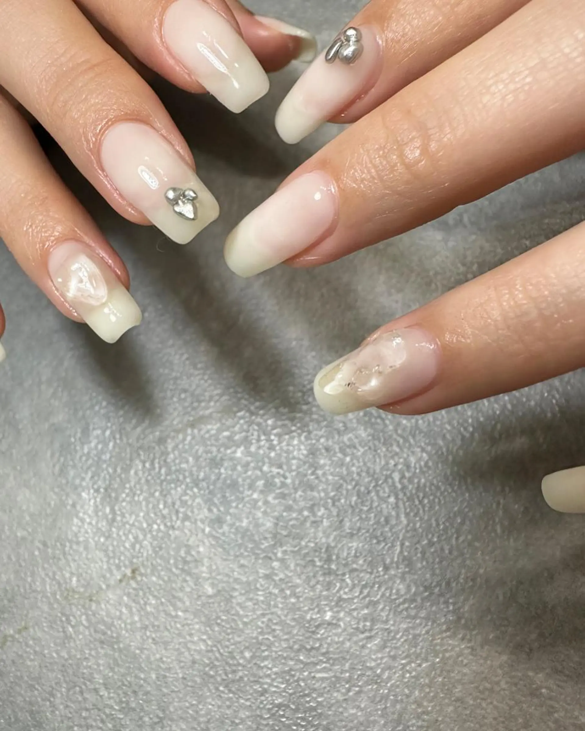 ネイル アートネイル ハンドネイル フットネイル kiii.__ ✴︎*のネイルデザイン