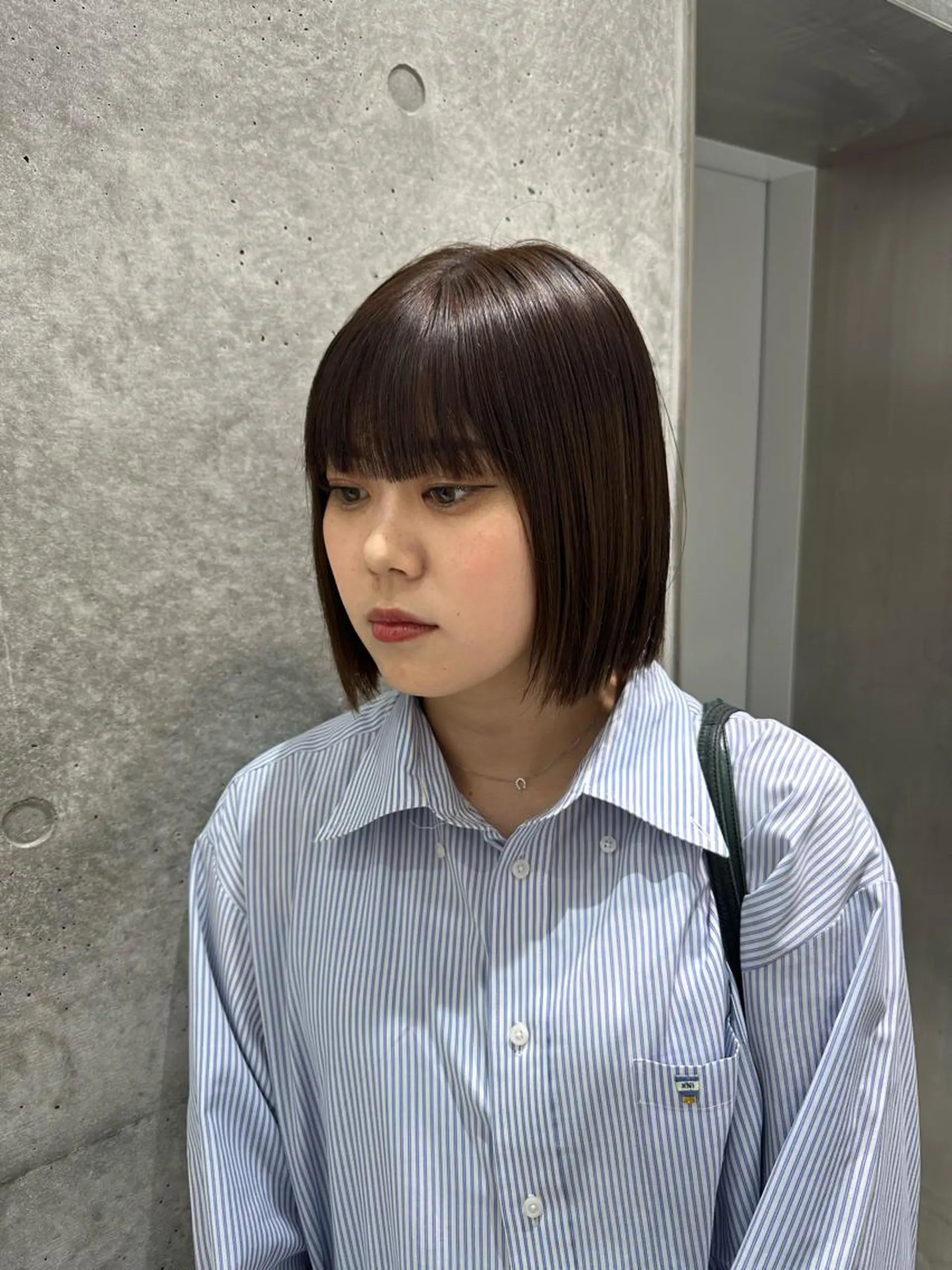 ミディアム ✴︎TO-MA✴︎ レッドカラー/透明感のヘアスタイル