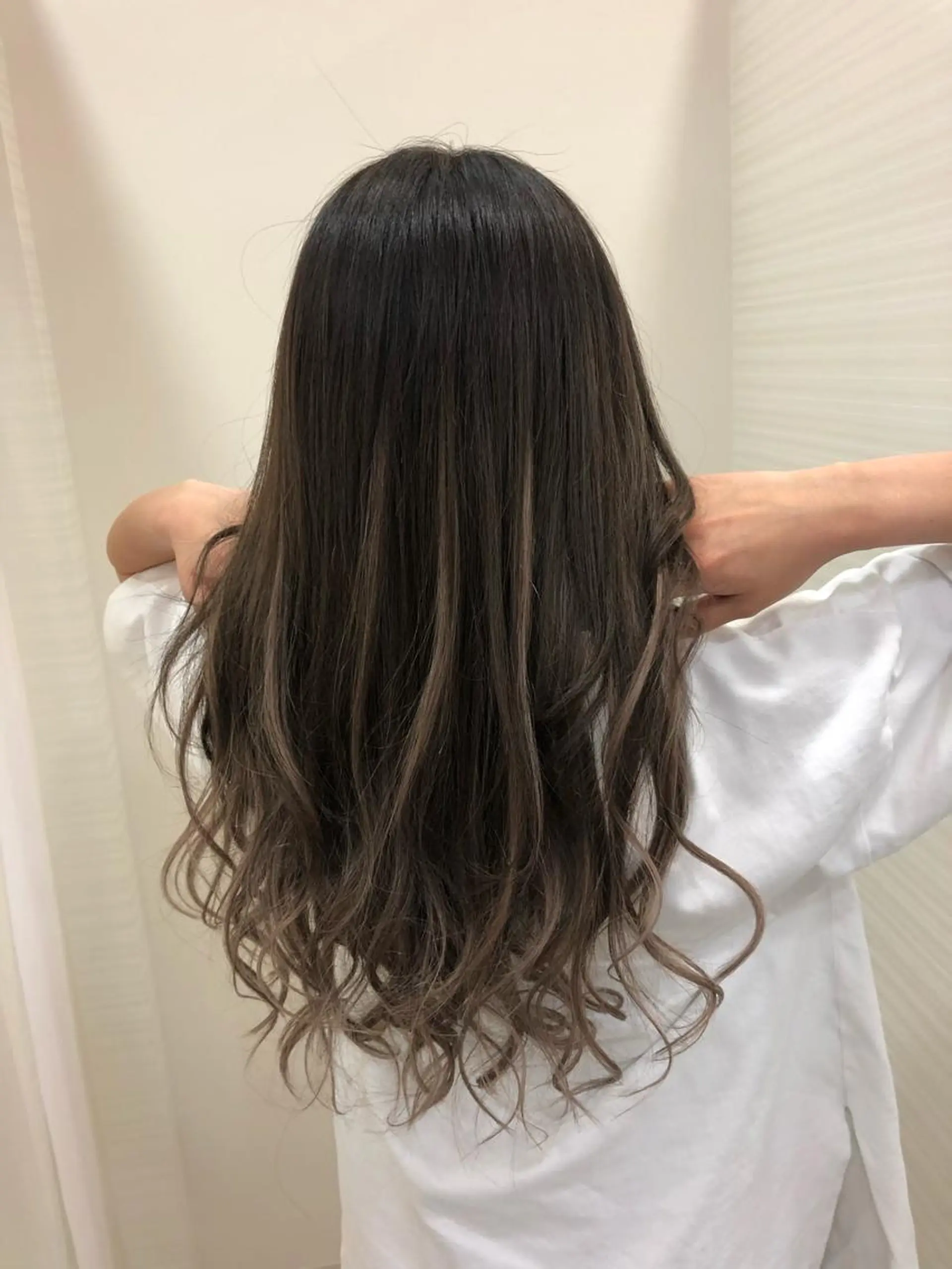 カラー 得能 雅人のヘアスタイル