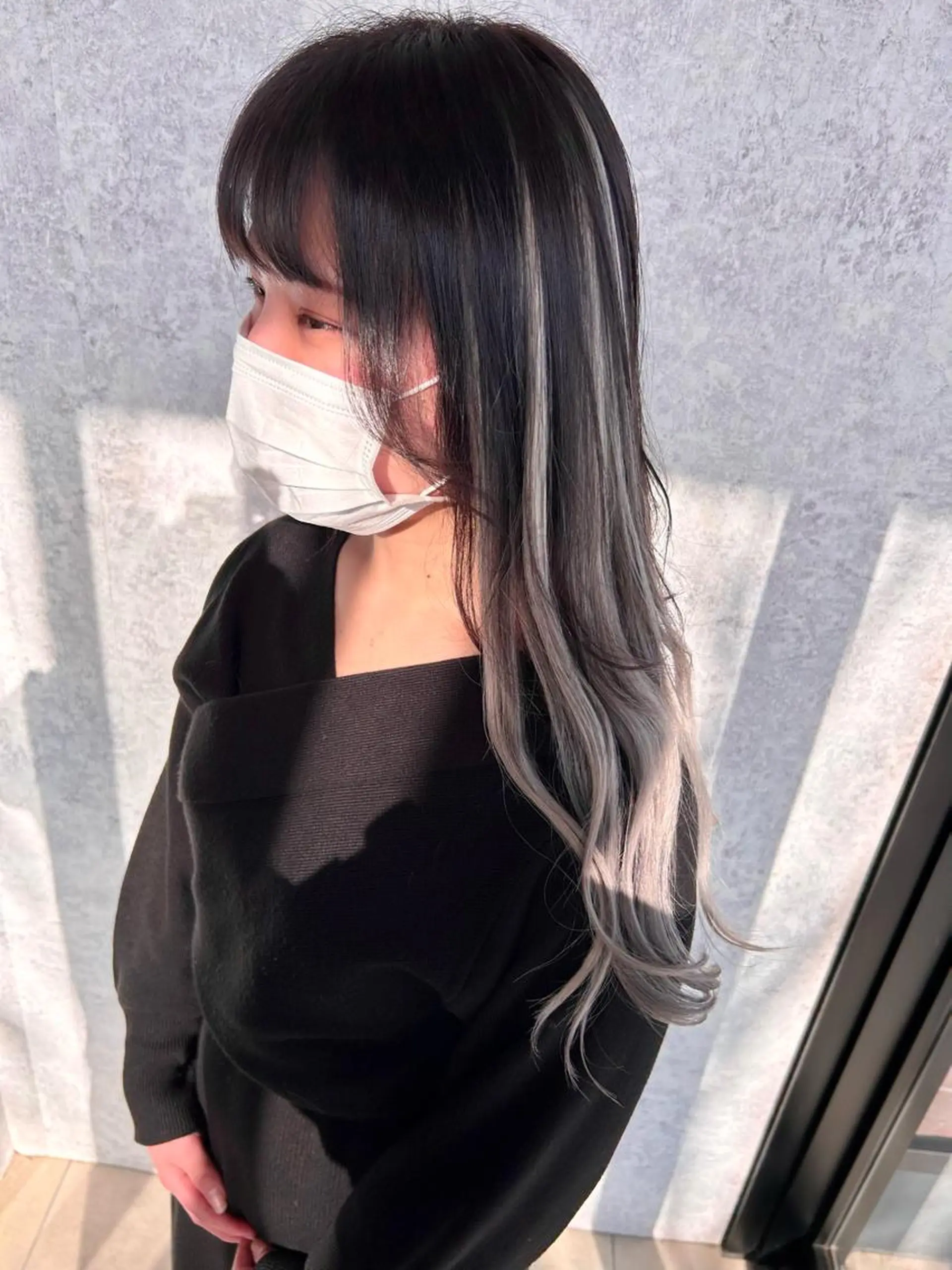 ロング カラー Kobayashi ハイライト/ショートのヘアスタイル