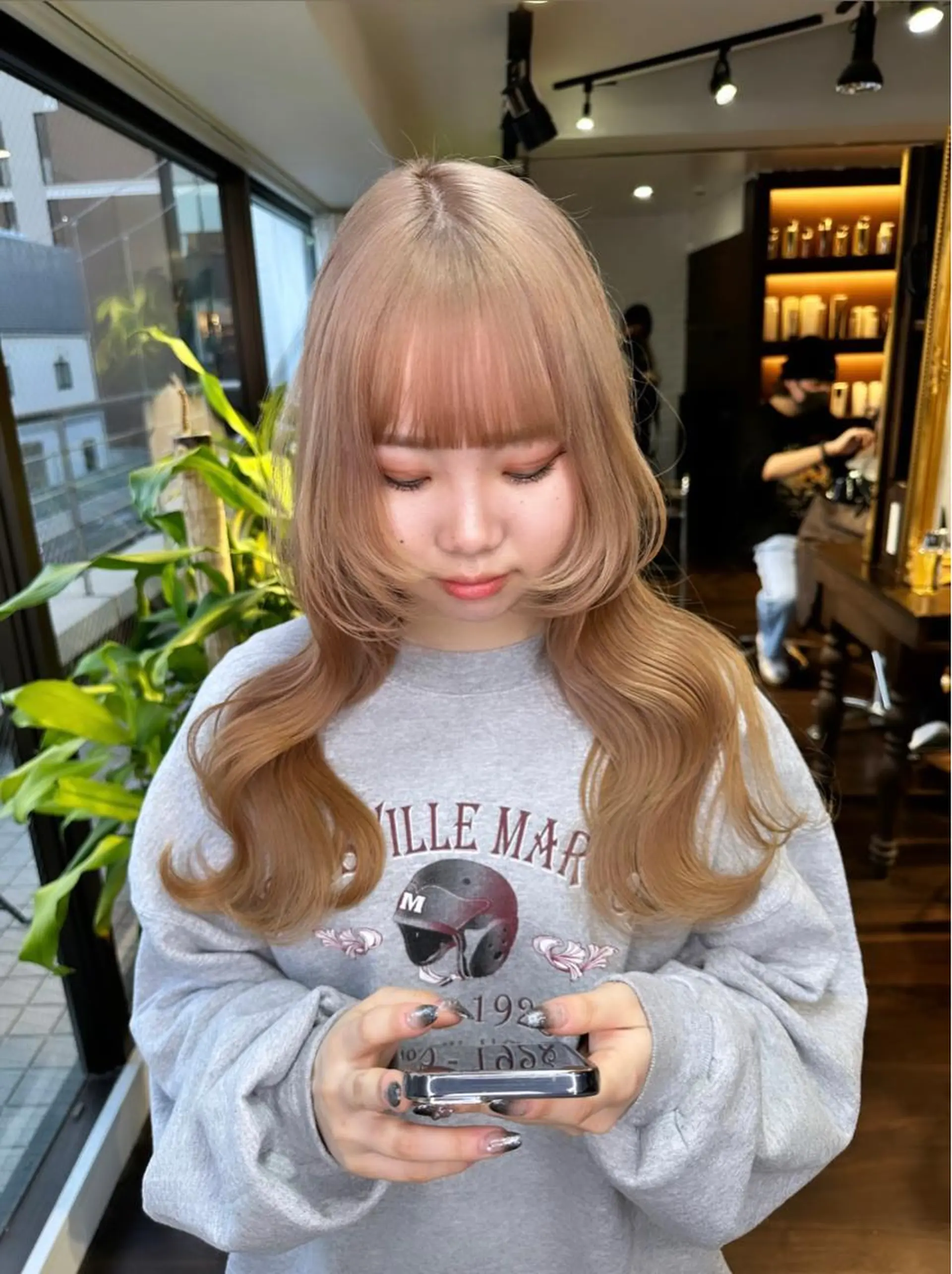 ロング カラー アディクシーカラー ベージュカラー ブリーチ ケアブリーチ デザインカラー ワンホン/エクステ ケラチン/Kaitoのヘアスタイル