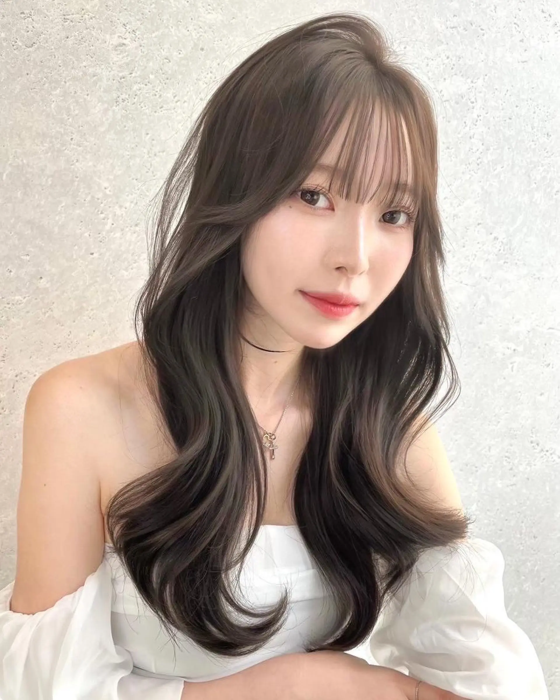 カラー 🌸春の暗髪カラー 🌸透明感ヘアのヘアスタイル