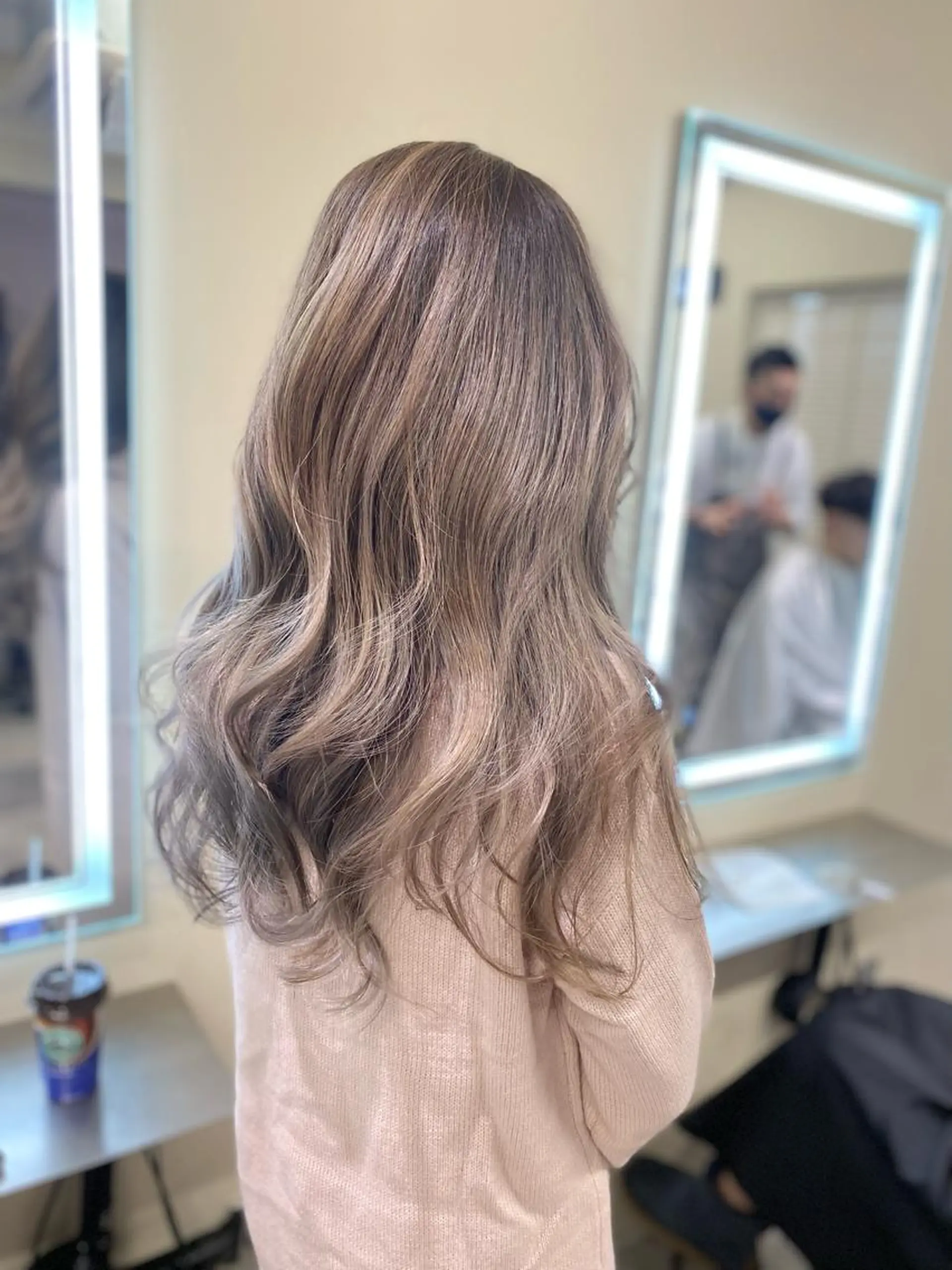 ロング カラー バレイヤージュ ベージュカラー ブリーチ ケアブリーチ 透明感カラー カット ヘアカラー トリートメント opus 店長大和 レイヤー/赤み消しのヘアスタイル