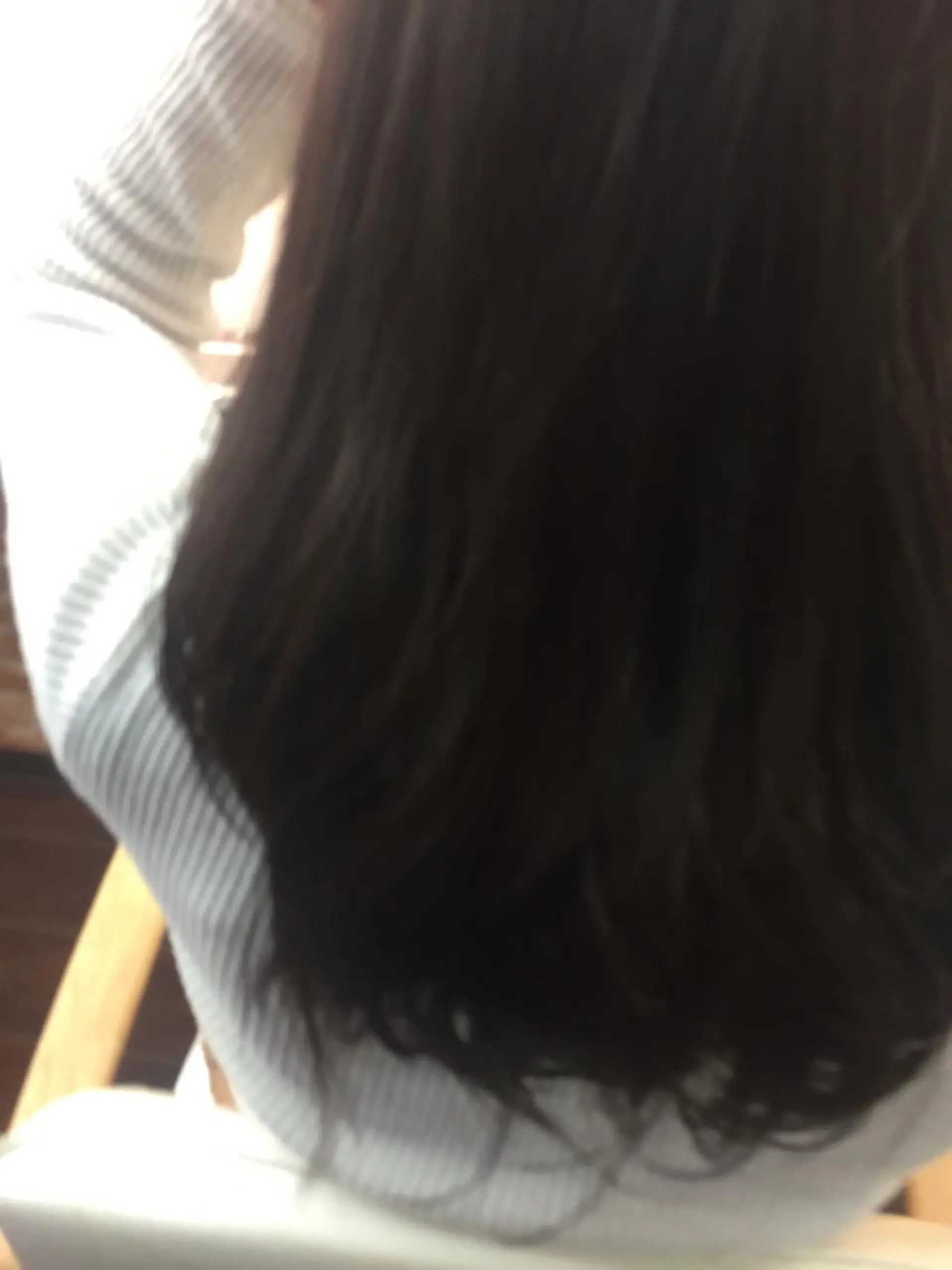 セミロング カラー パーマ 桧山 真のヘアスタイル