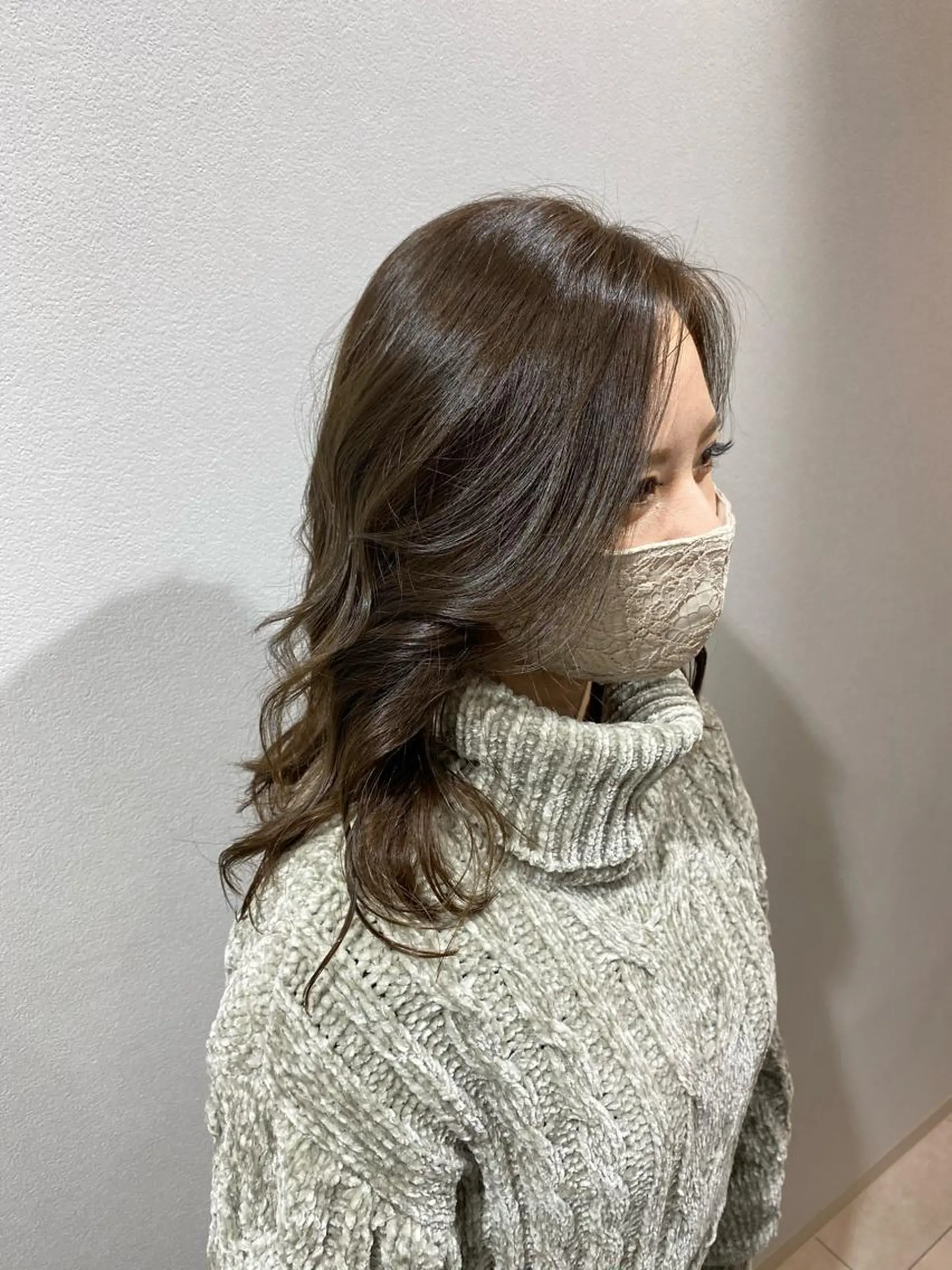 ミディアム カラー ベージュカラー 美谷添（ミヤゾエ） まどか大人ヘアサロンのヘアスタイル