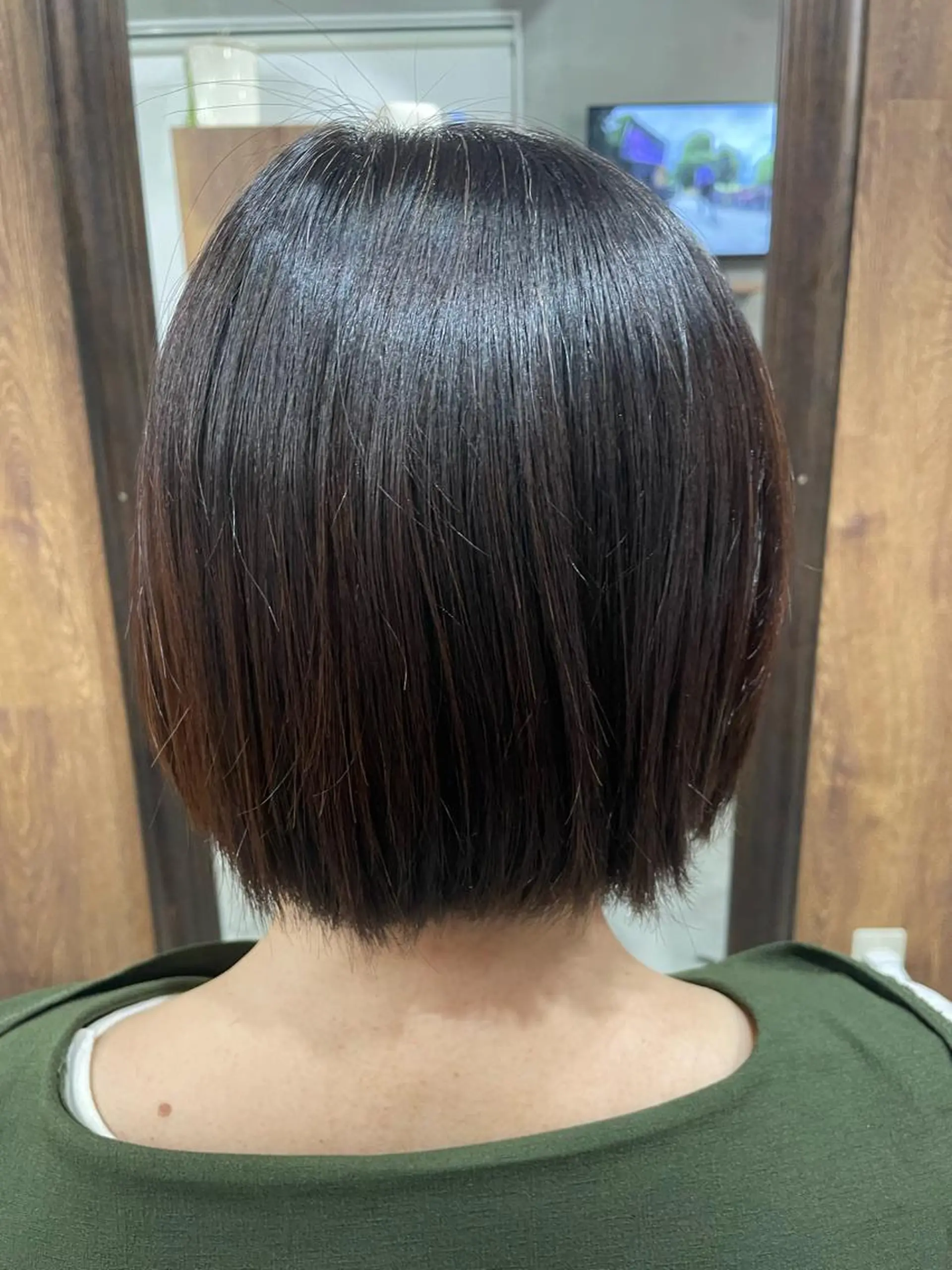 ショート 顔周りレイヤーカット ／Yumiのヘアスタイル