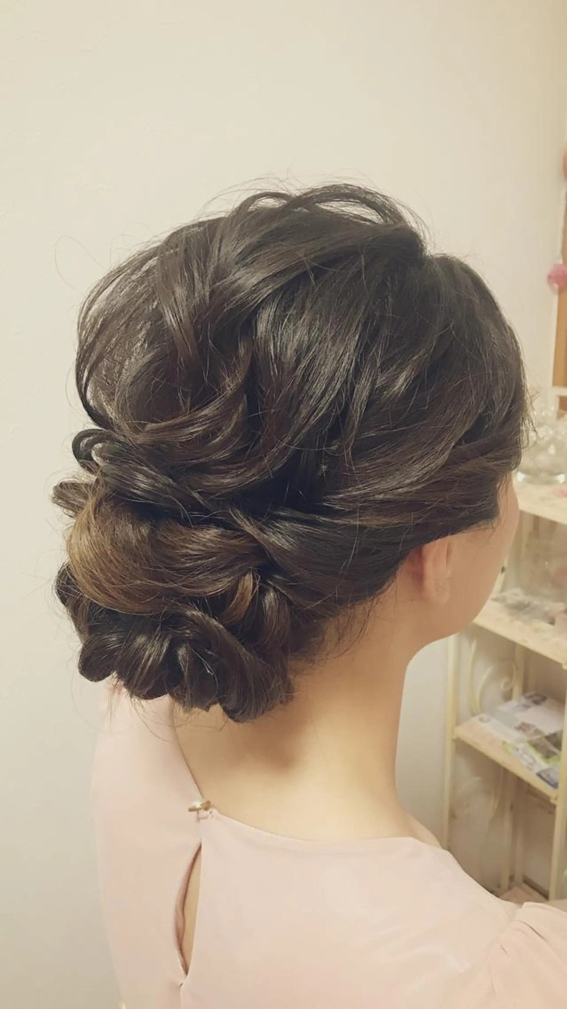 ロング ヘアアレンジ ヘアセット Lovely Dollsの眉毛・アイブロウイメージ