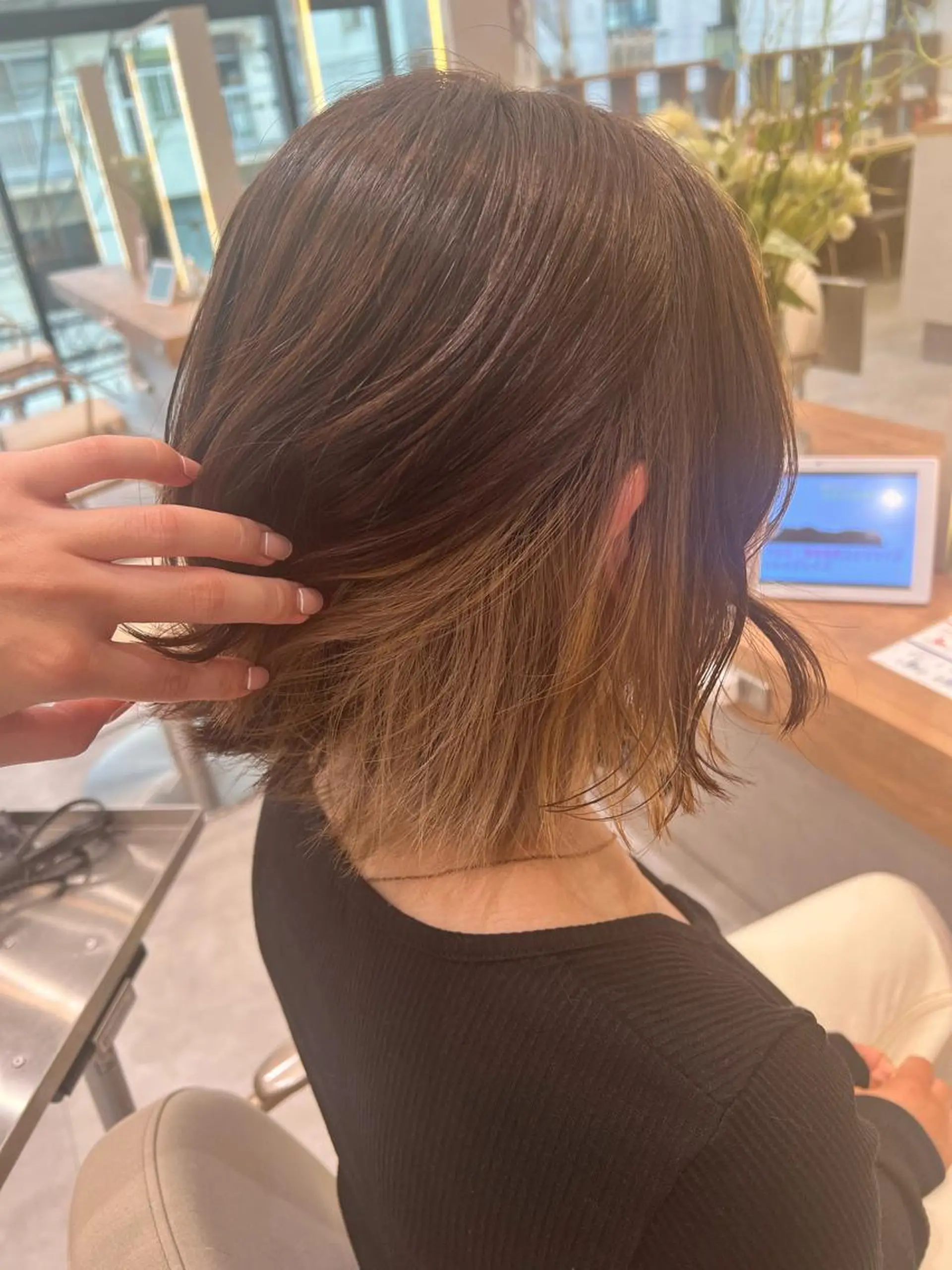 ショート カラー 一ノ瀬 蘭のヘアスタイル