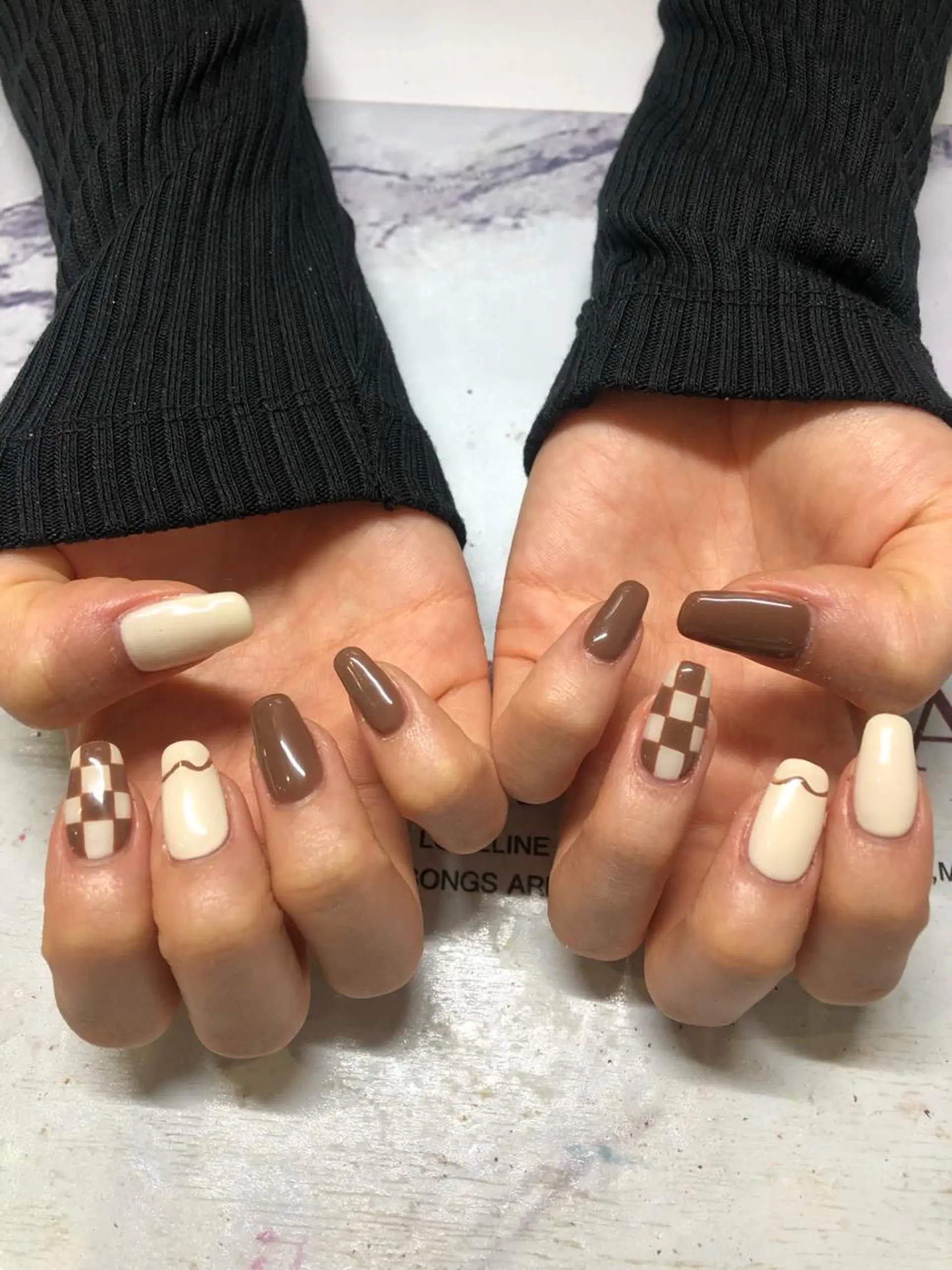 ネイル ハンドネイル ガレンドウ 白澤 愛子のネイルデザイン