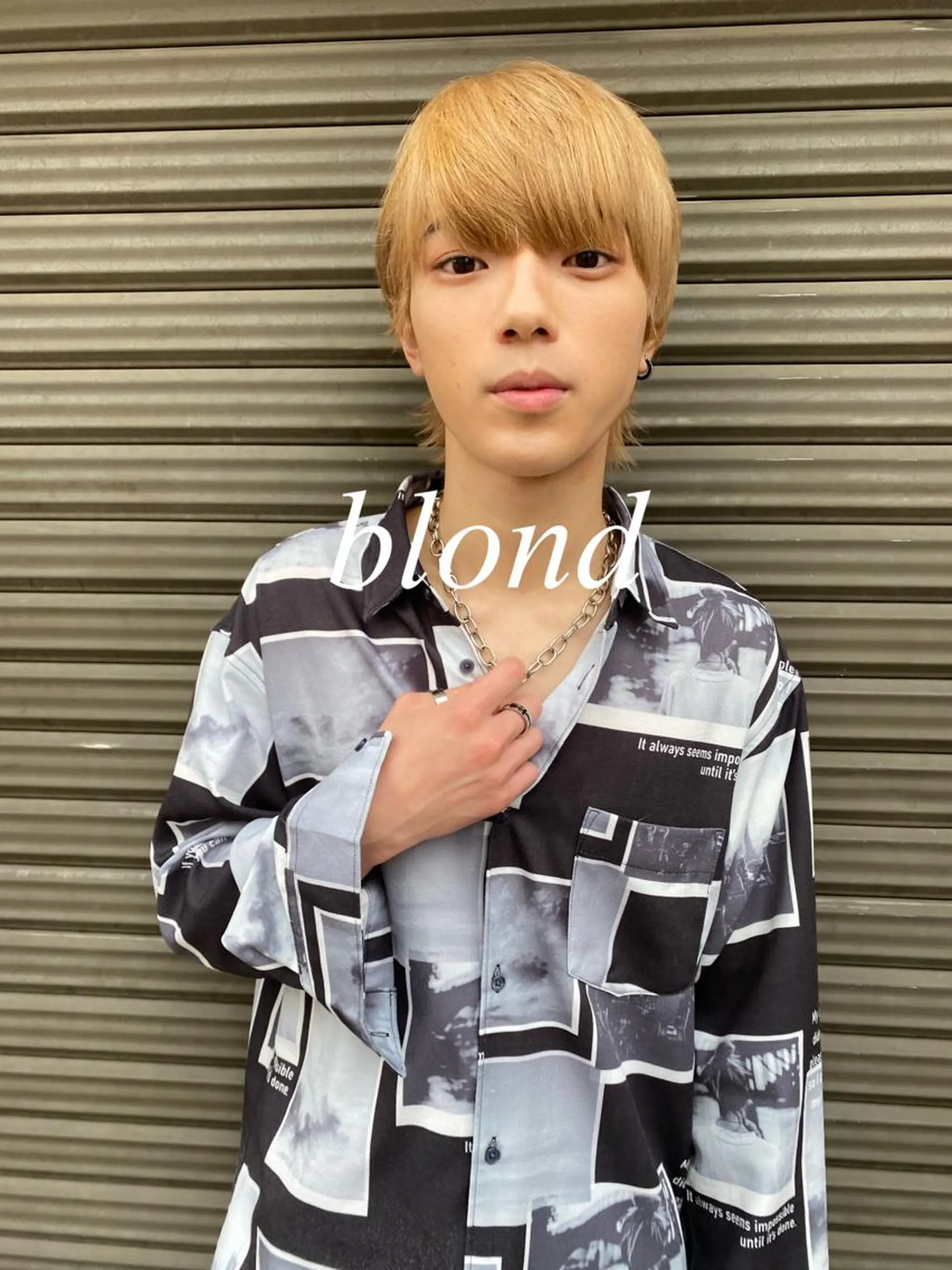 ショート カラー パーマ メンズ ブリーチカラー特化 U-topia小島のヘアスタイル