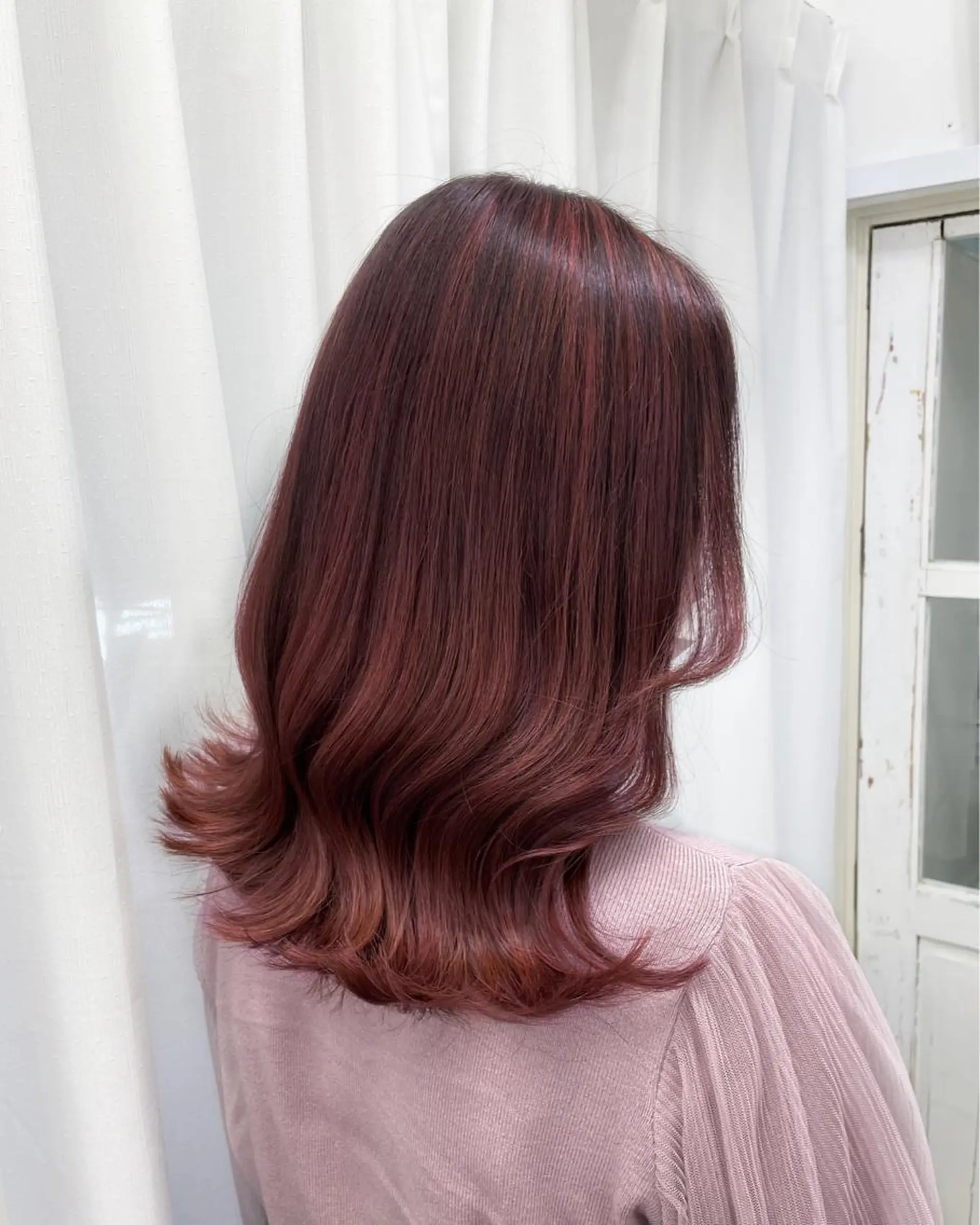 ミディアム カラー ヘアカラー トリートメント ヘアセット 韓国ヘア🤍髪質改善 🇰🇷AKANEのヘアスタイル