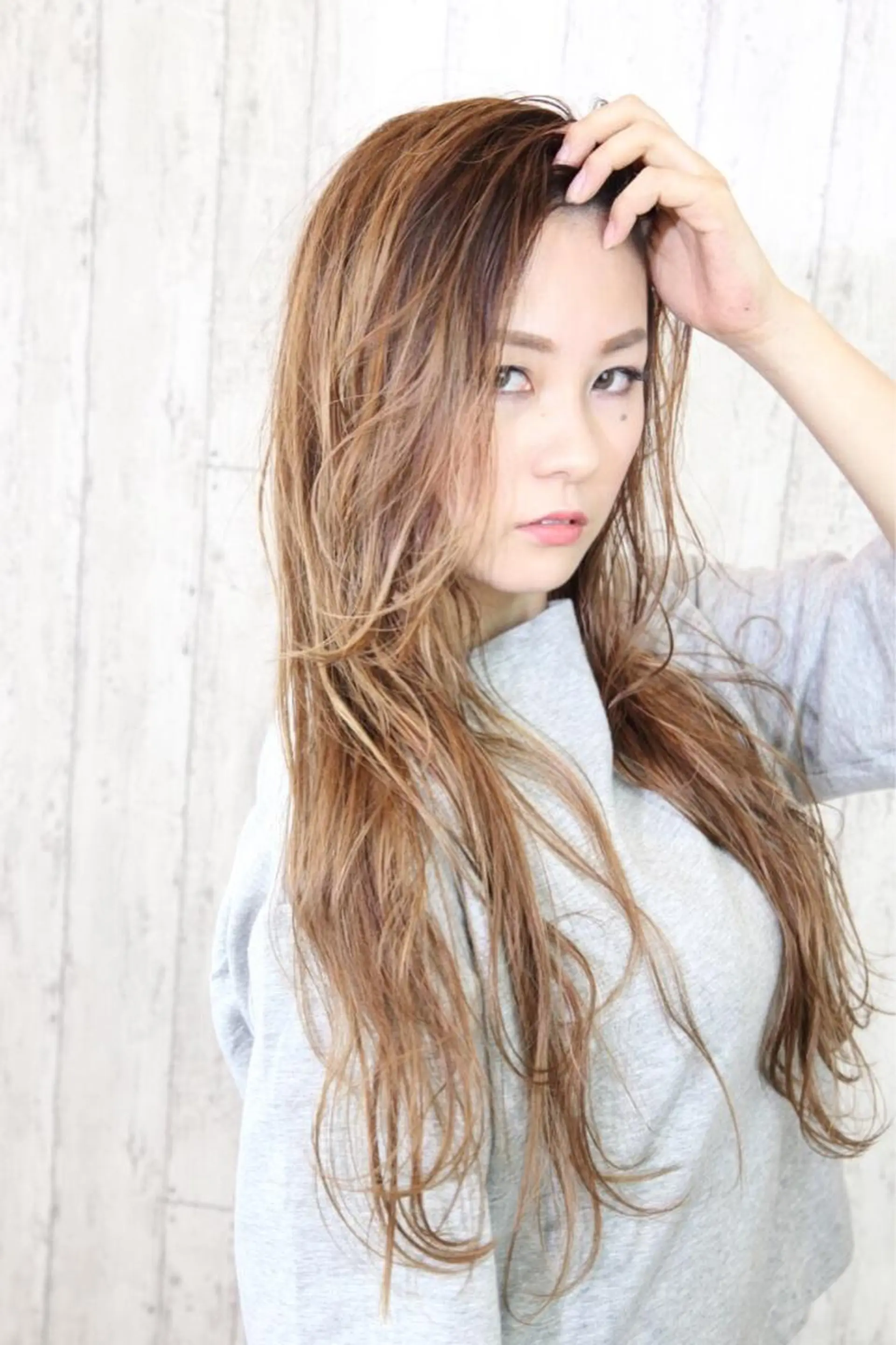 ロング カラー ケアブリーチ /髪質 改善/古橋圭史郎のヘアスタイル