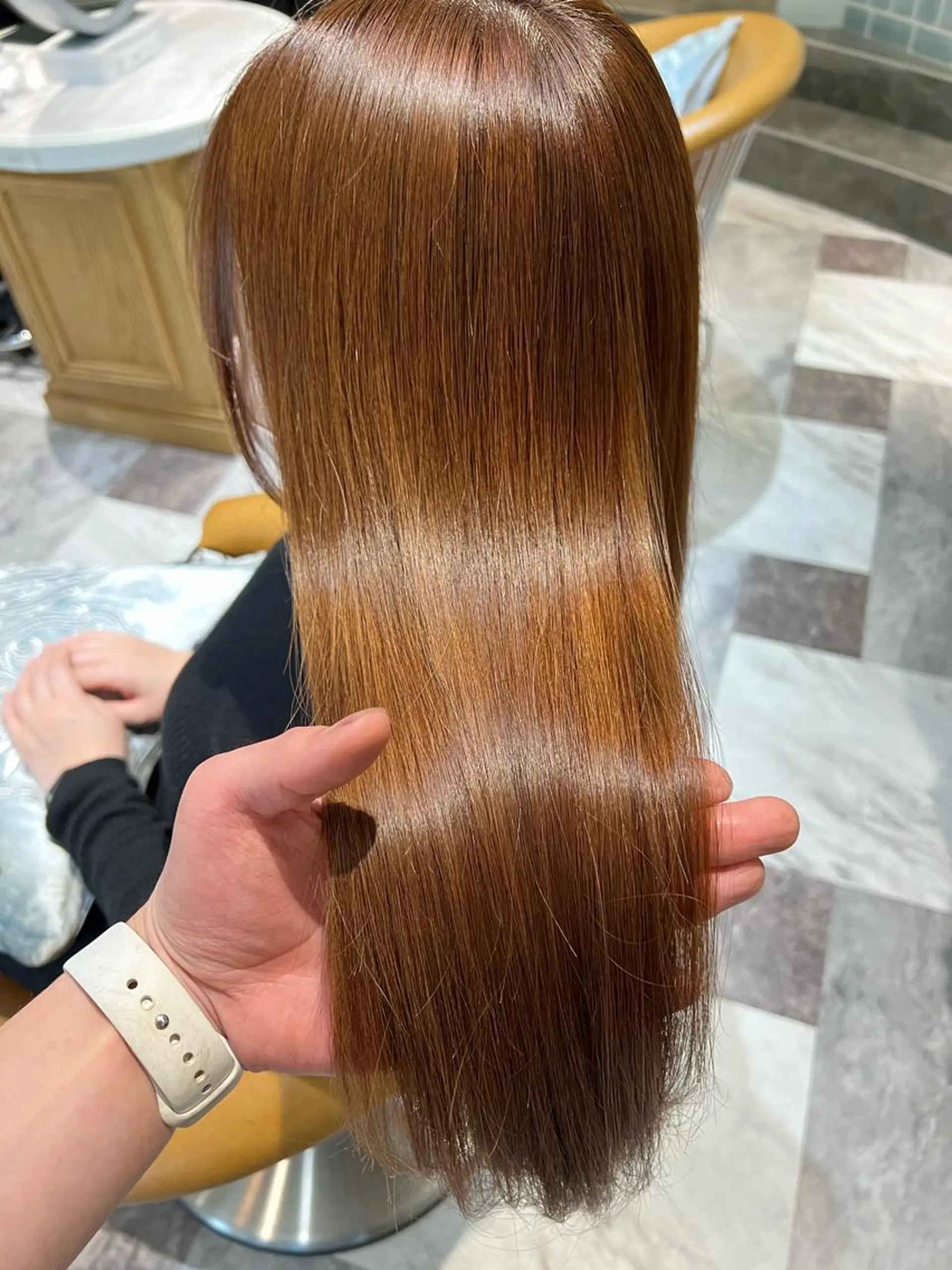 セミロング パーマ カット トリートメント レイヤーカット/ 顔周り 五島巨幹のヘアスタイル