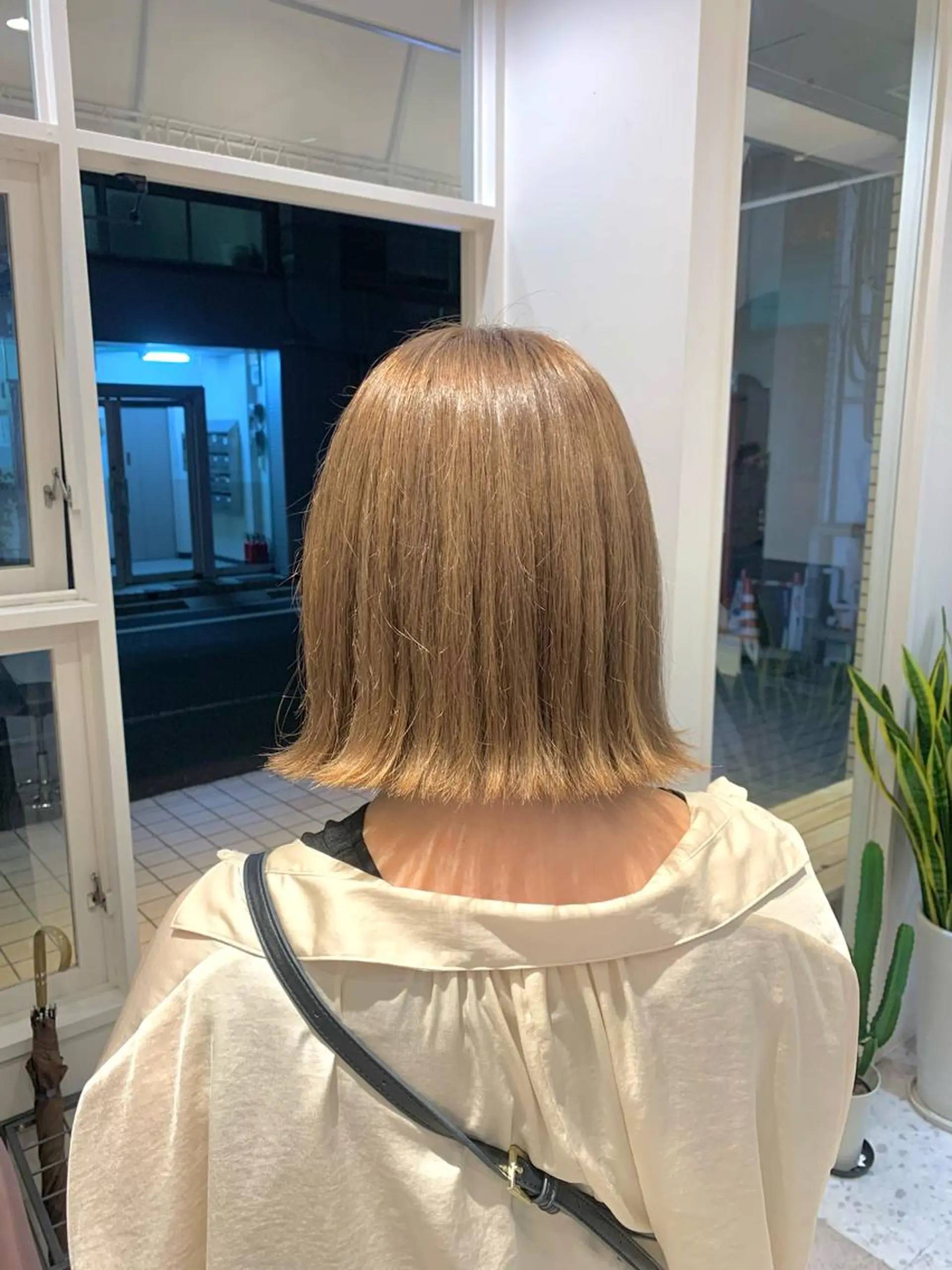 ミディアム カラー 🥀韓国ヘア🥀 宮津真菜のヘアスタイル