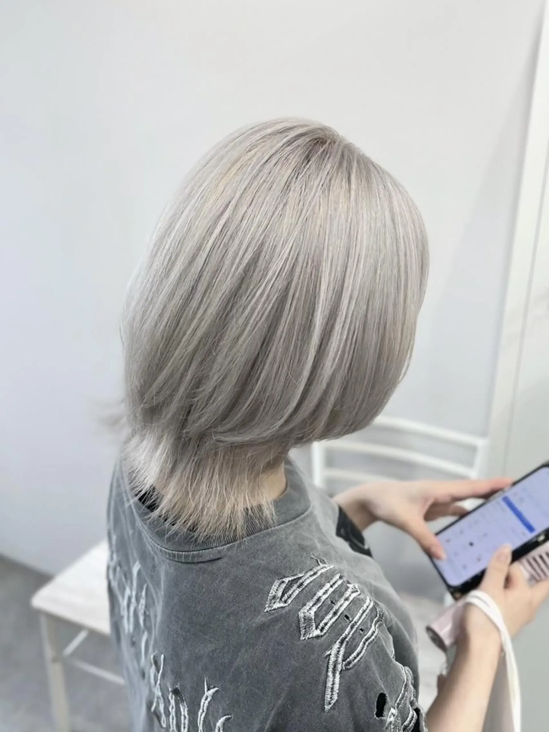 ショート カラー ブリーチ ダブルカラー カット ヘアカラー トリートメント ✨【公式】 juhl.横浜✨のヘアスタイル