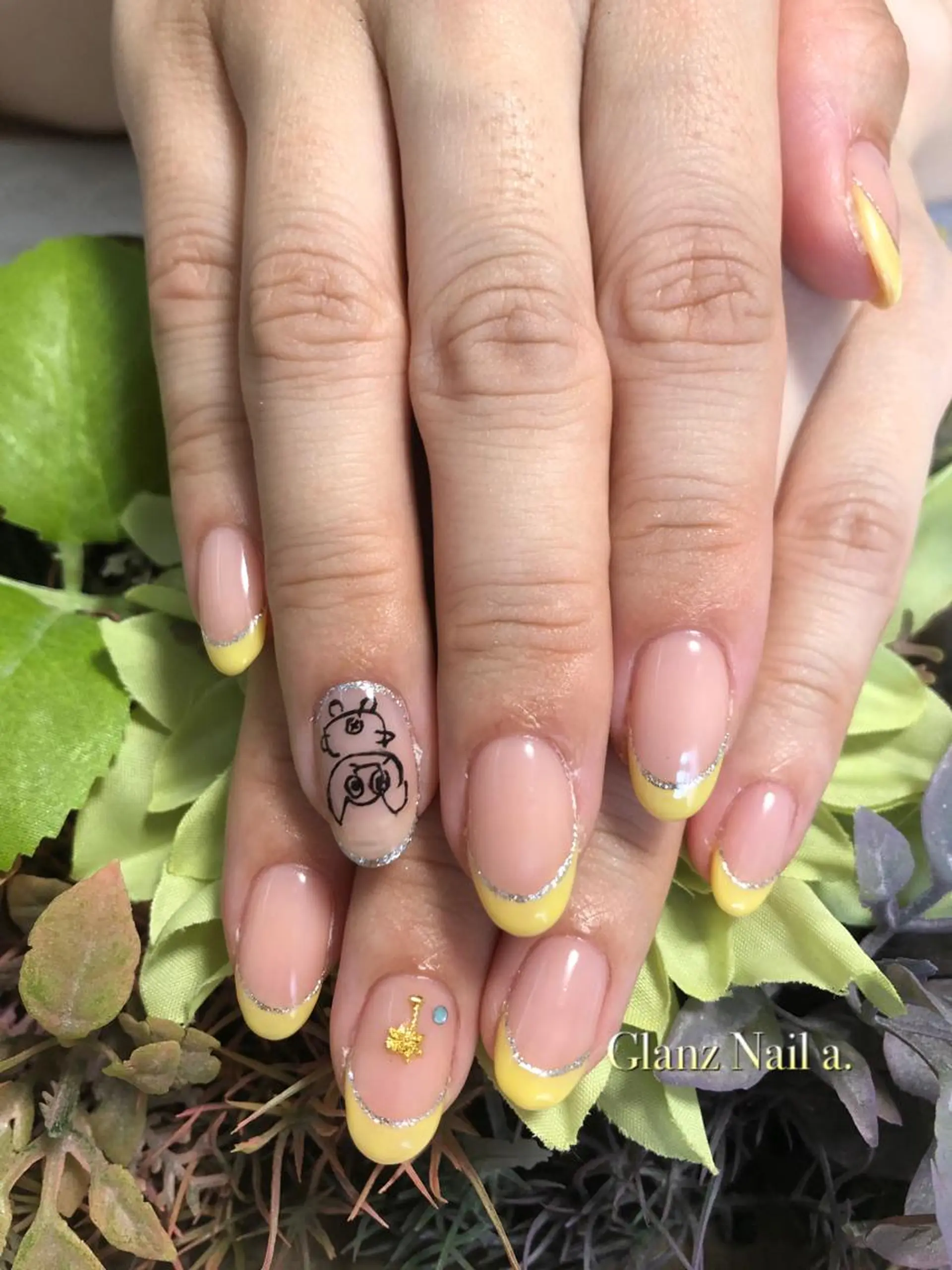 ネイル Glanz  Nail aのネイルデザイン