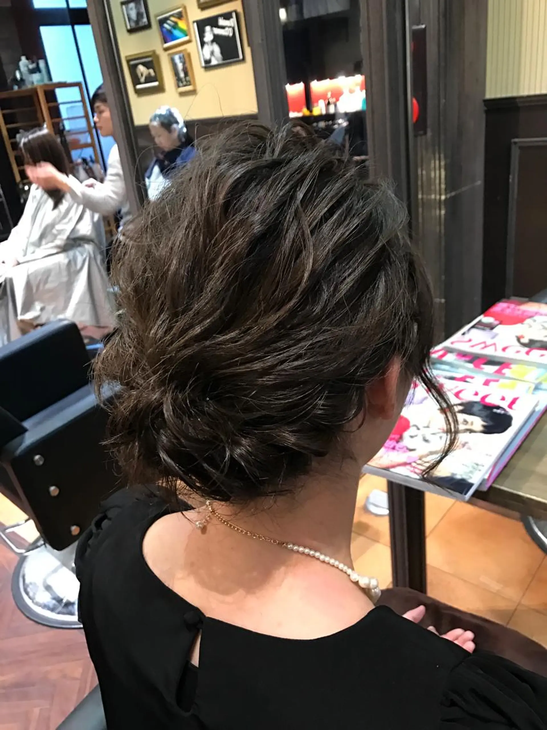 セミロング ヘアアレンジ 神野 雅樹のヘアスタイル