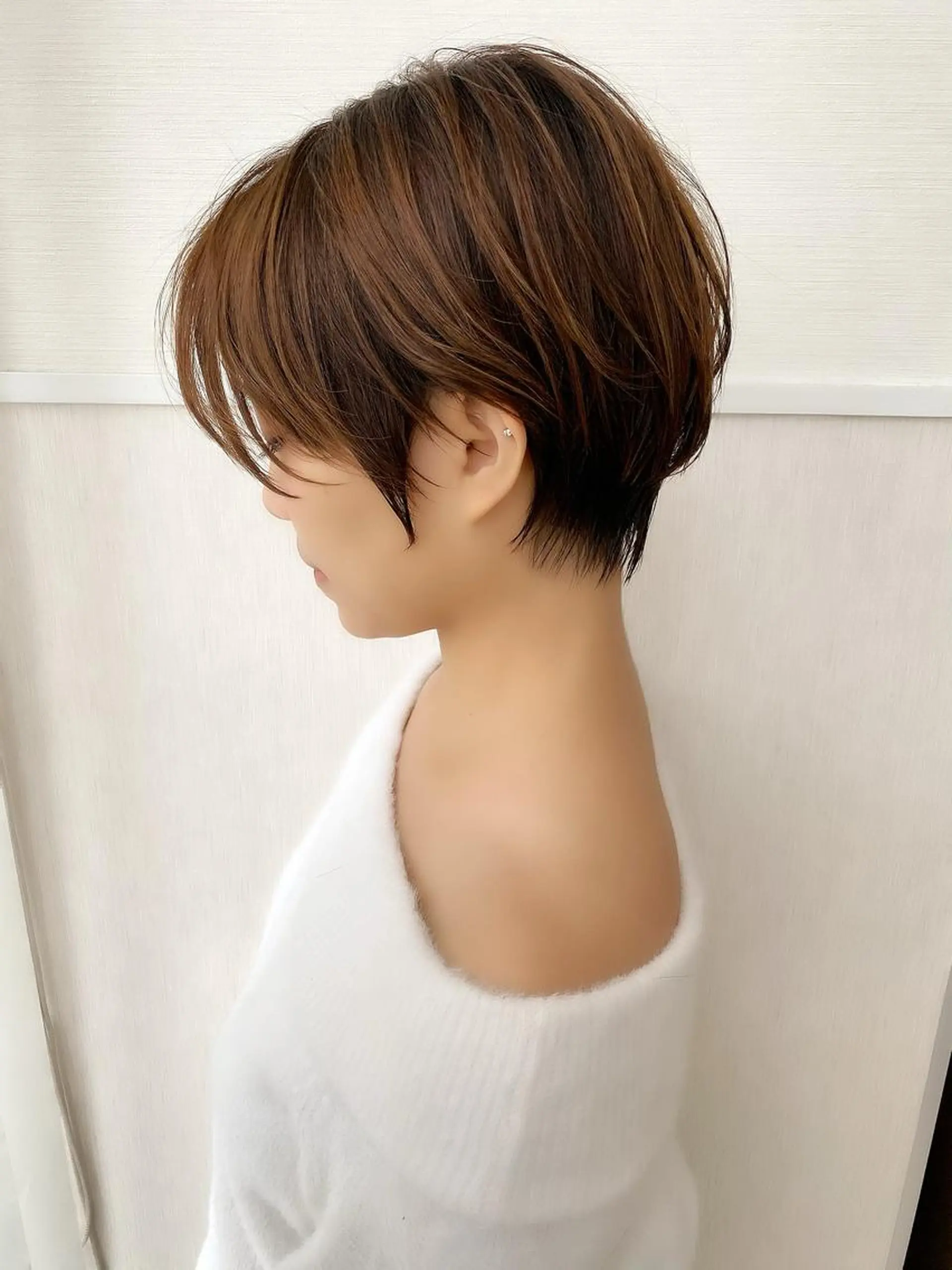 ショート 三鷹で1番ショート ボブをカットする新谷のヘアスタイル