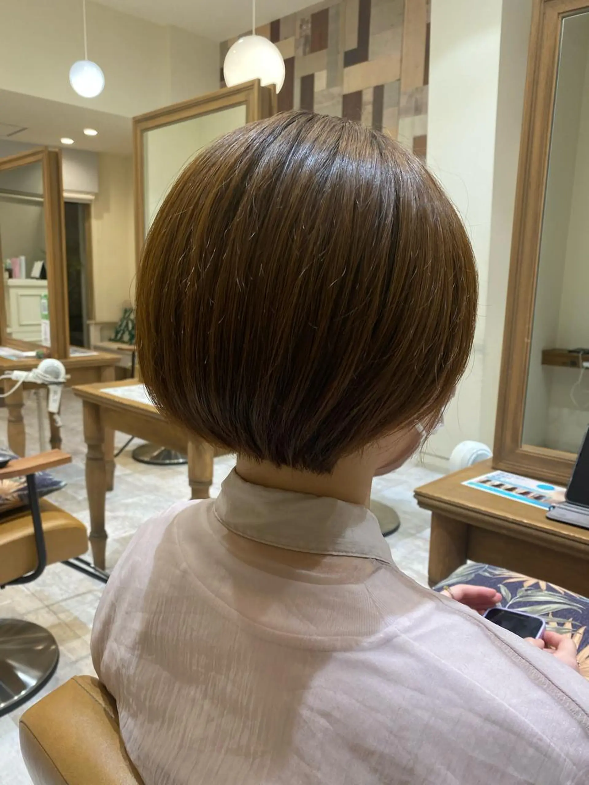 ショート ショートボブ ボブ ショートヘア いいの ともこのヘアスタイル