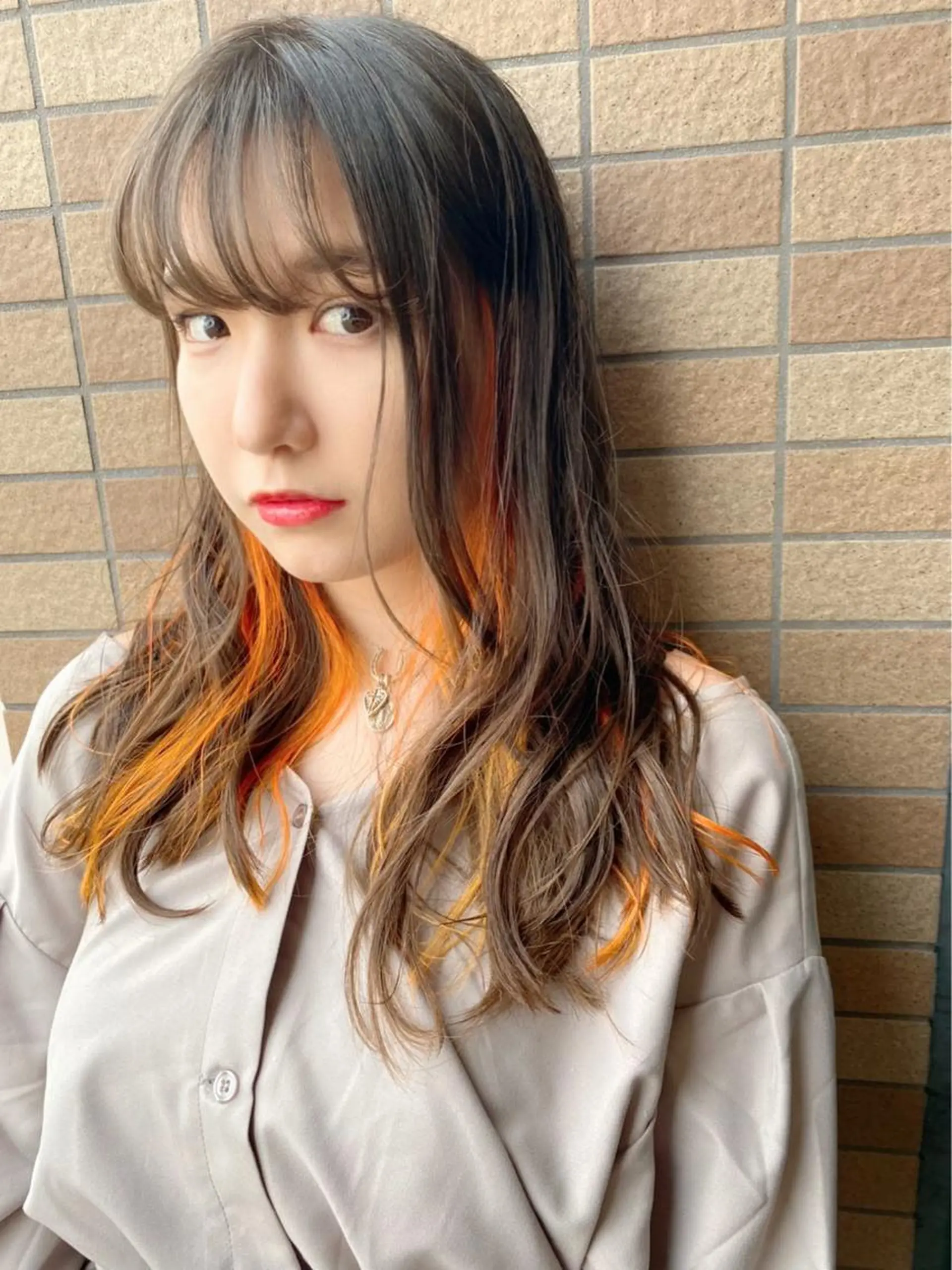 セミロング ヘアカラー StellA所属・アートディレクター ワダヒサノリのヘアスタイル